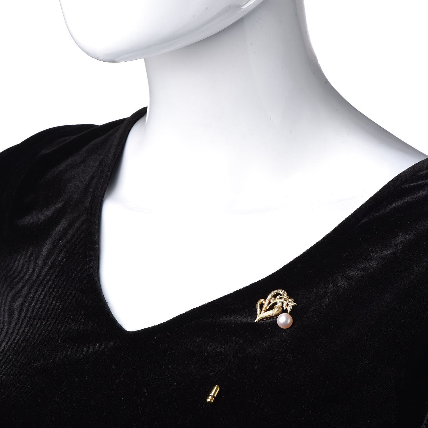 Mikimoto 18K Yellow Gold Pearl Brooch 4 of 5