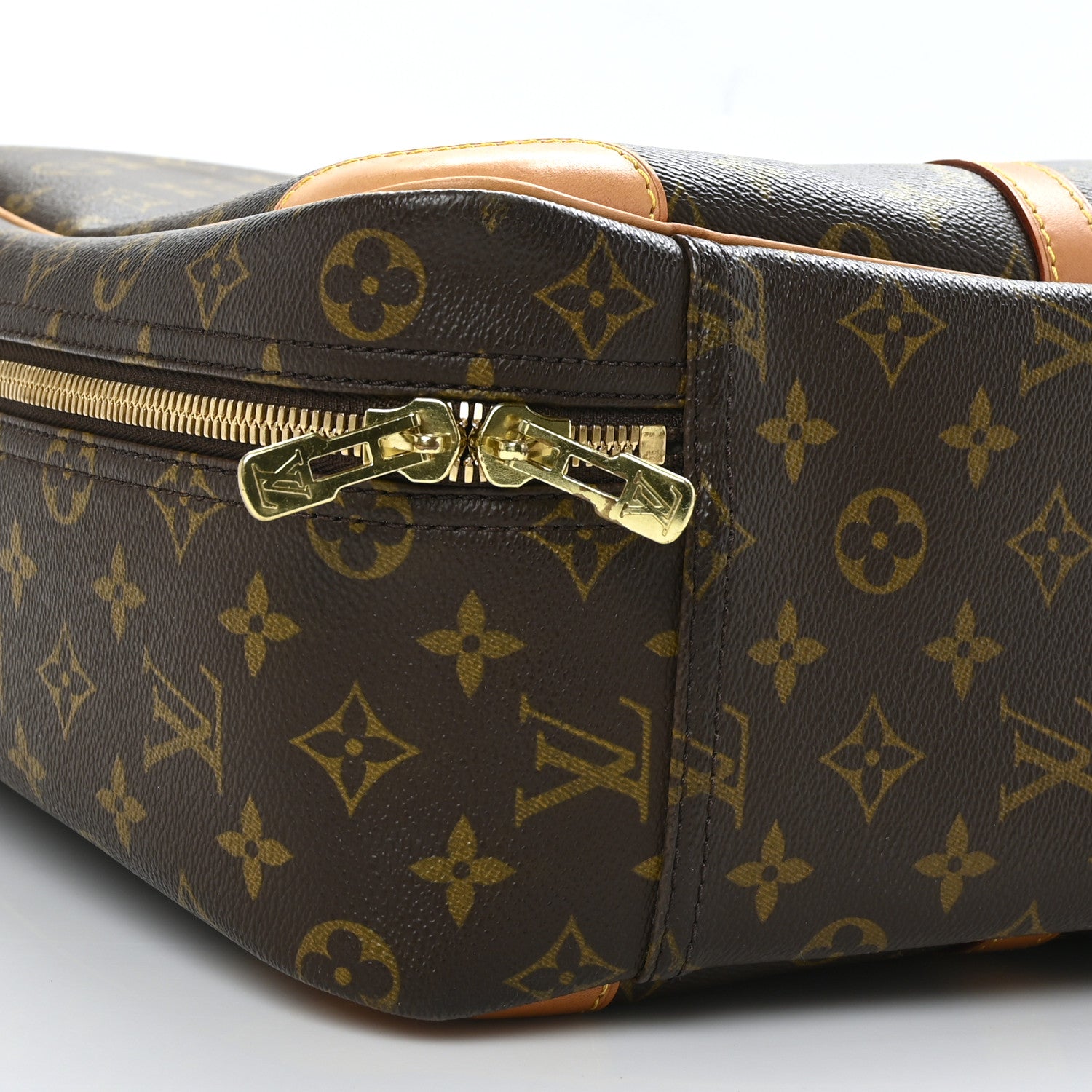 Louis Vuitton Monogram Sirius 45 8 of 8
