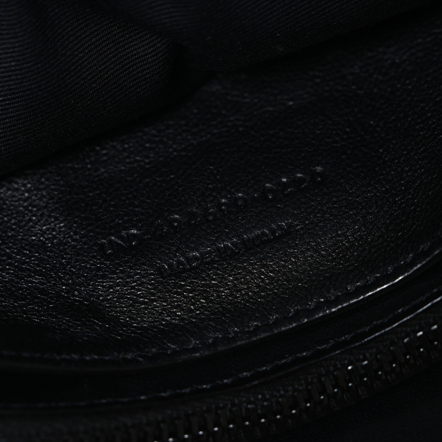 Saint Laurent Calfskin Y Quilted Monogram Monochrome Small Loulou Chain Satchel Black 7 of 10