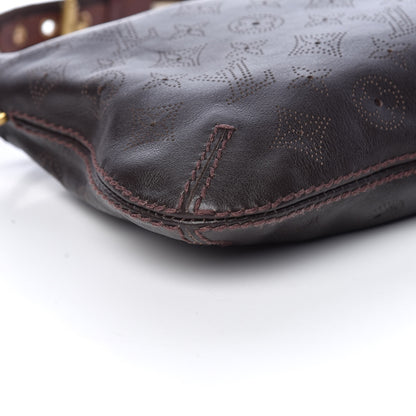 Louis Vuitton Mahina Onatah Pochette Moka 6 of 11