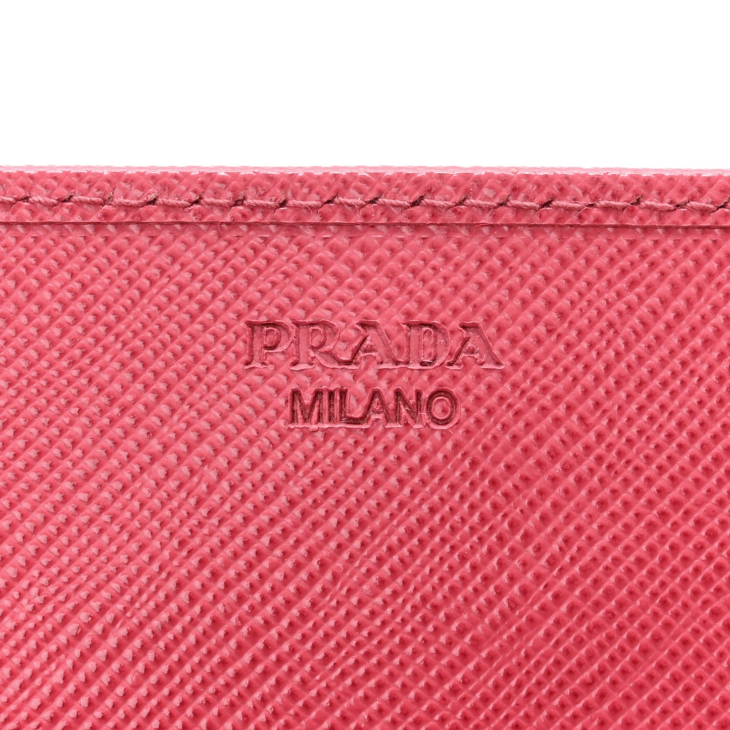 Saffiano Metal Oro Chain Wallet Peonia