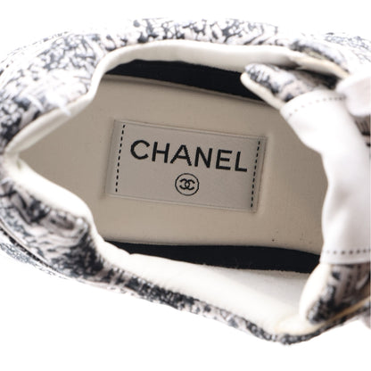 Chanel Tweed Mens CC Sneakers 41 Grey Black 9 of 10