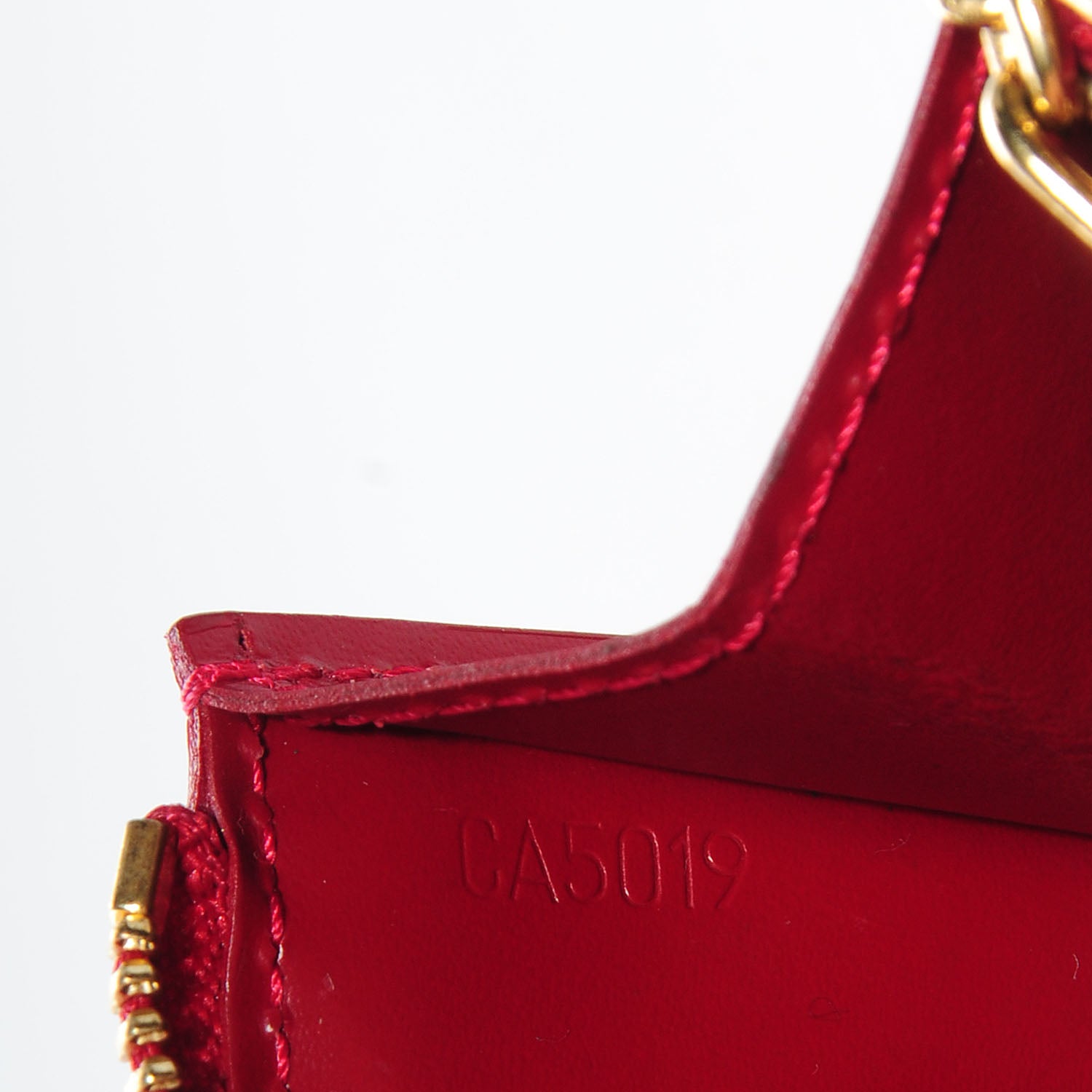 Louis Vuitton Vernis Key Pouch Pomme D'Amour 7 of 7