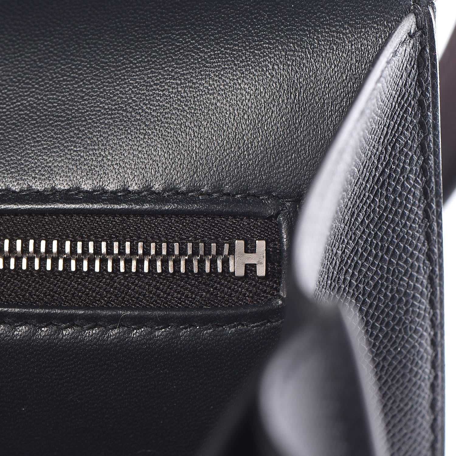 Hermes Grained Monsieur Constance 24 Bleu De Minuit 20 of 28
