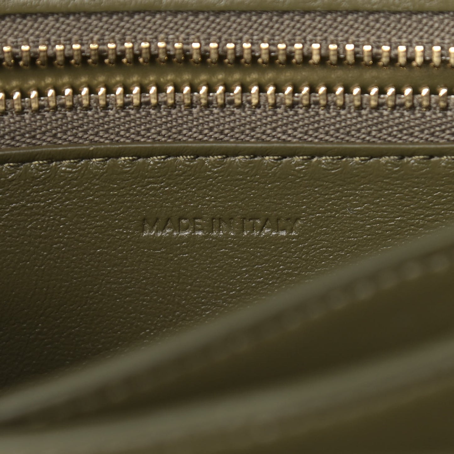 Box Calfskin Small Classic Box Flap Bag Army Green