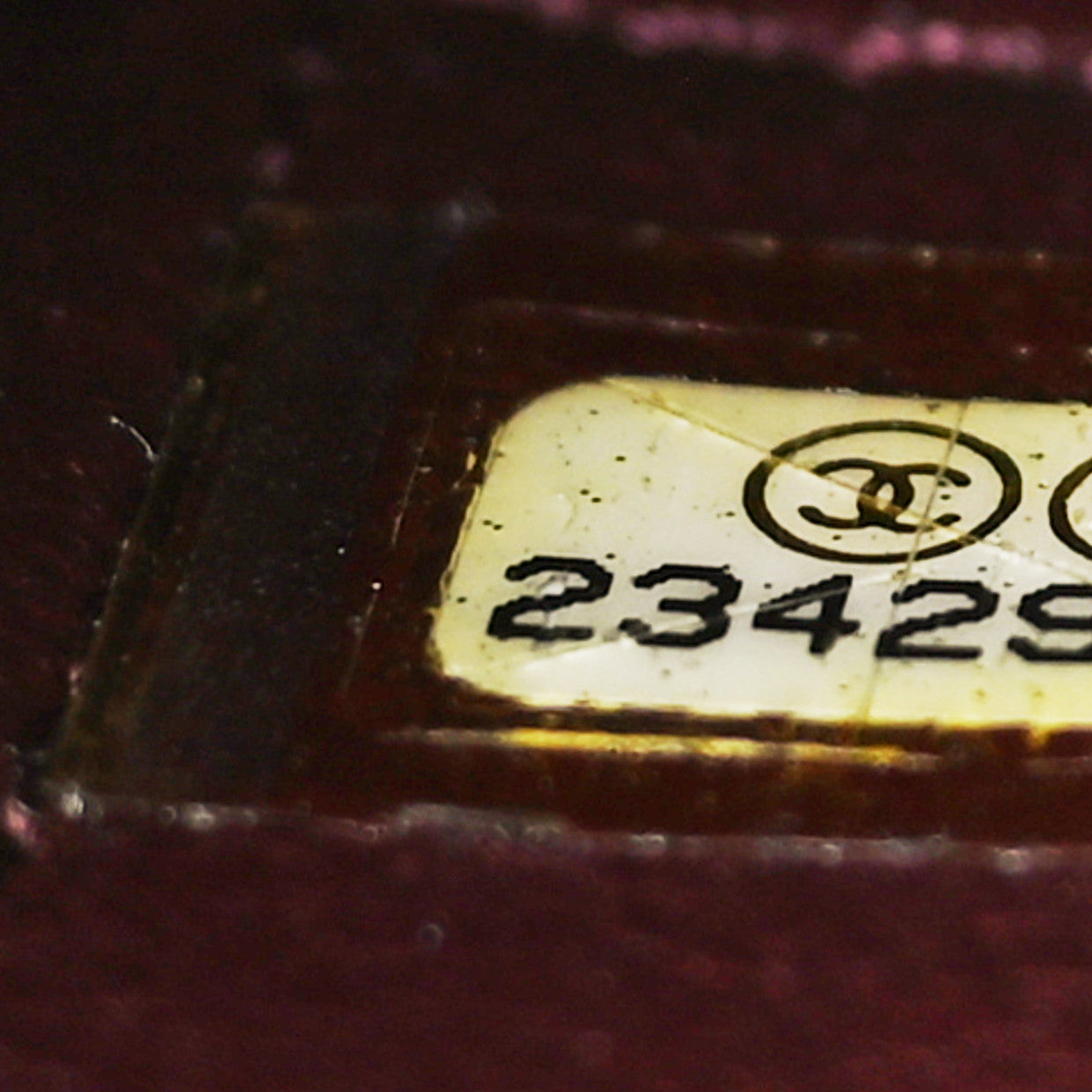 Caviar Quilted Medium Business Affinity Flap Red