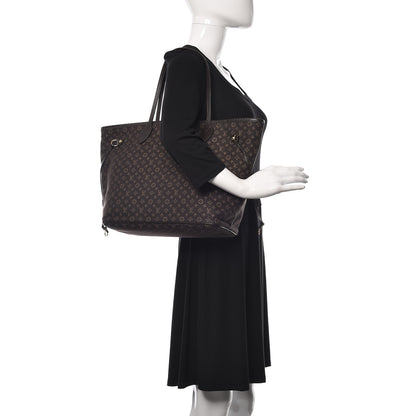 Chloe Calfskin Large Paraty Black 3 of 28