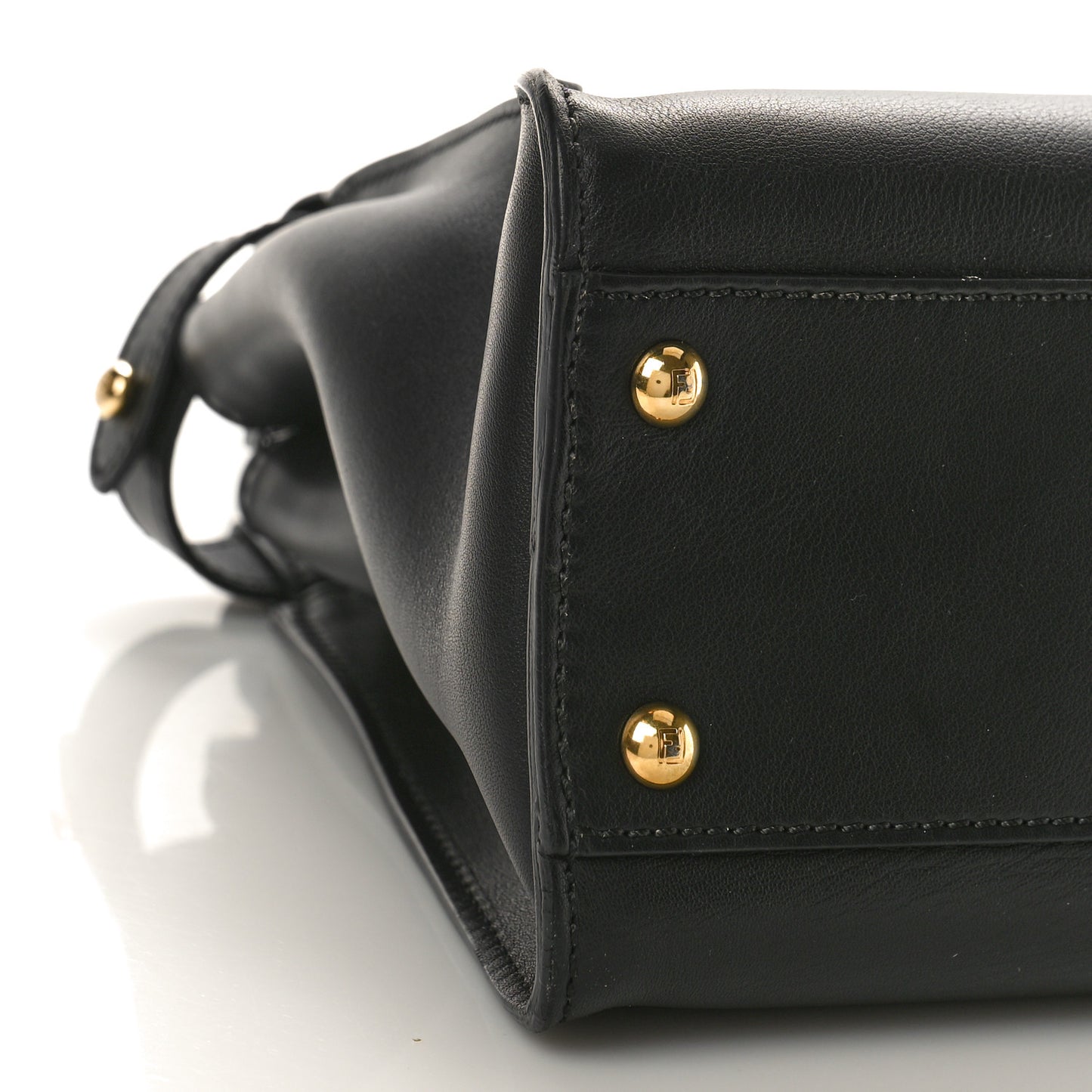 Vitello Seta Shiny Nappa Medium Peekaboo Iconic Satchel Black