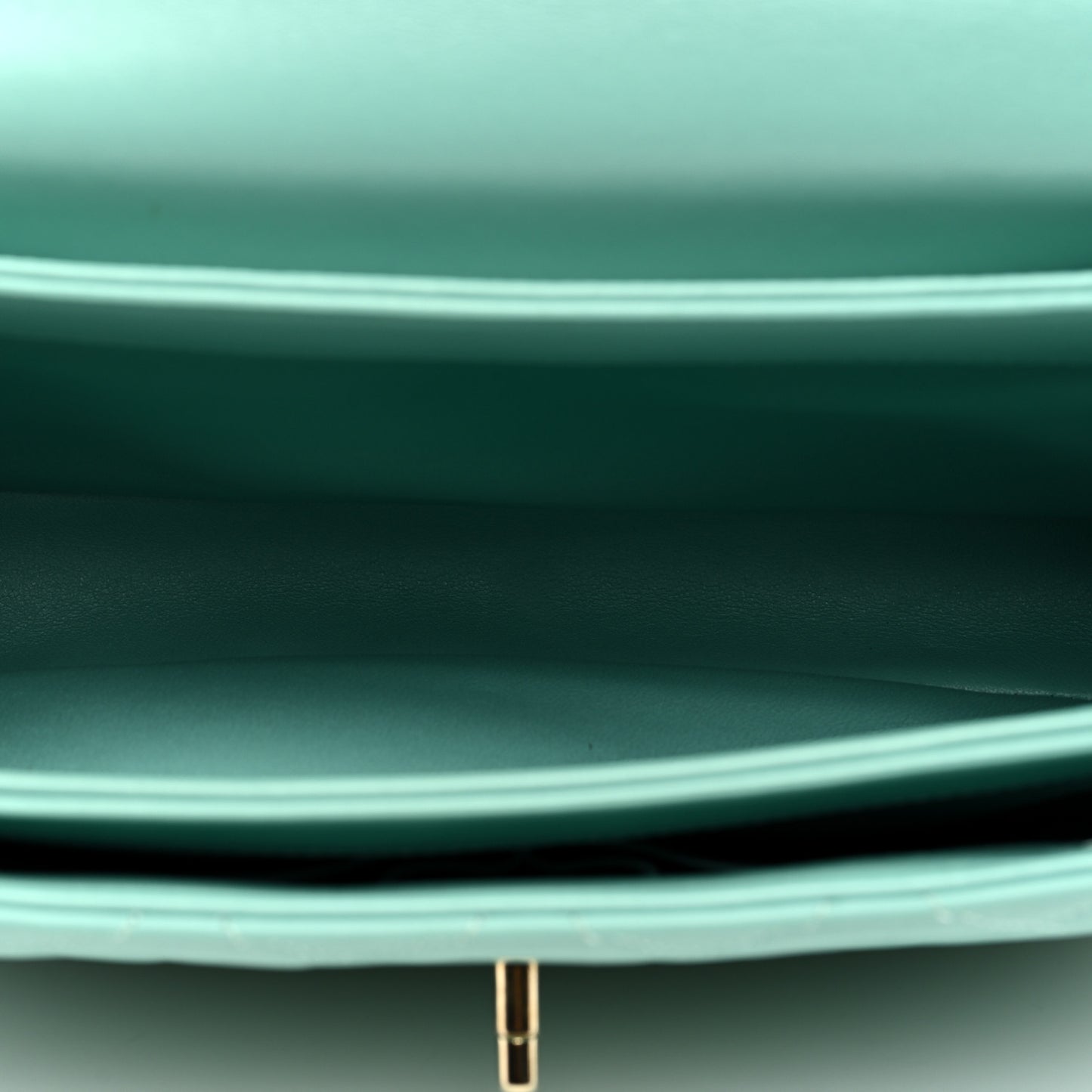 Lambskin Quilted Medium Trendy CC Flap Dual Handle Bag Light Green