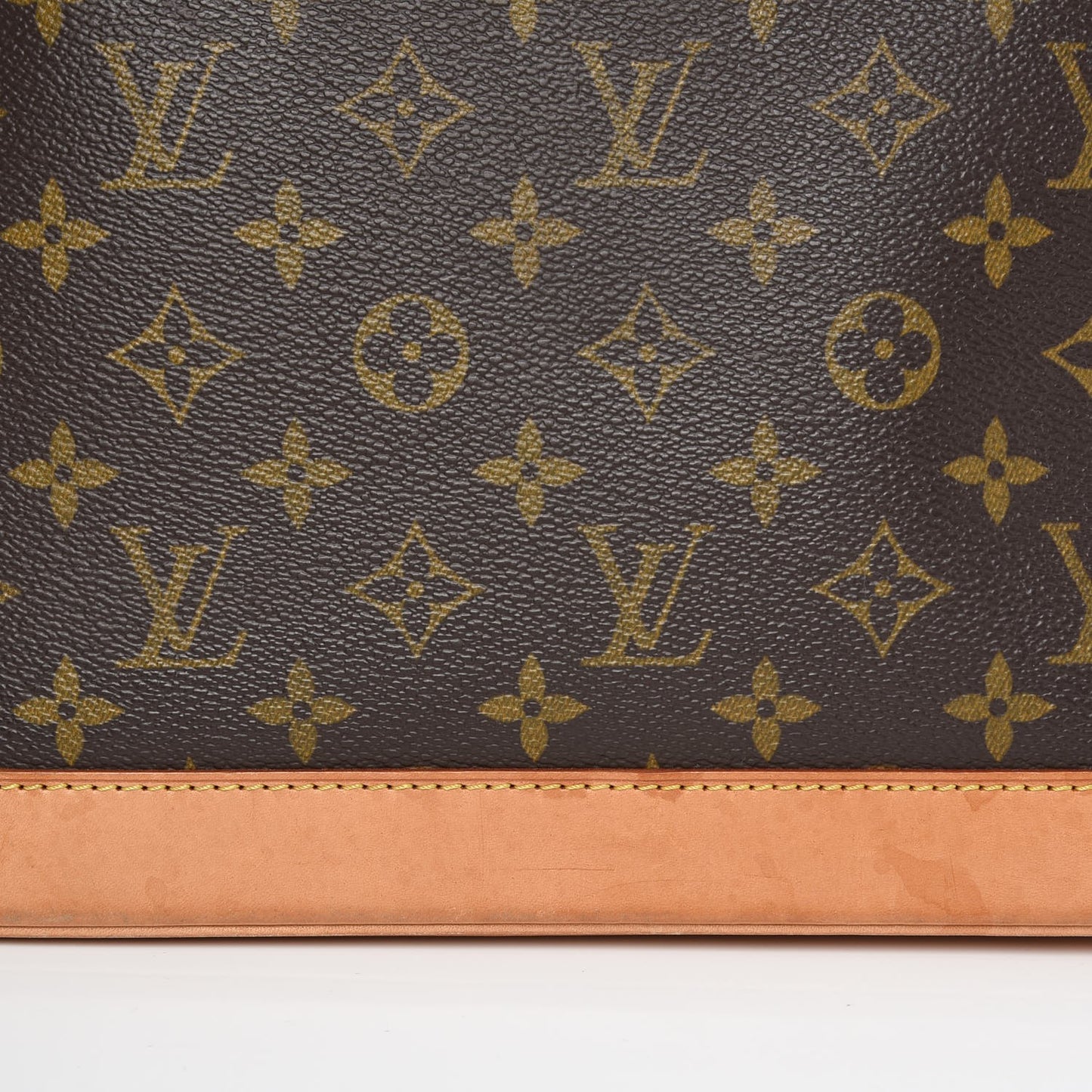 Monogram Alma PM