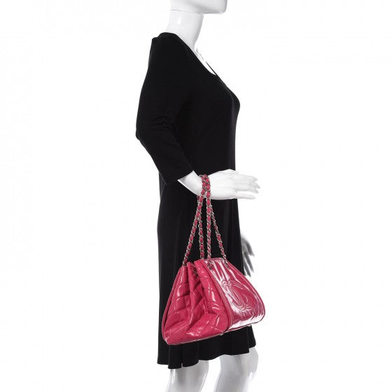 Vinyl Lipstick Ligne Accordion Tote Pink
