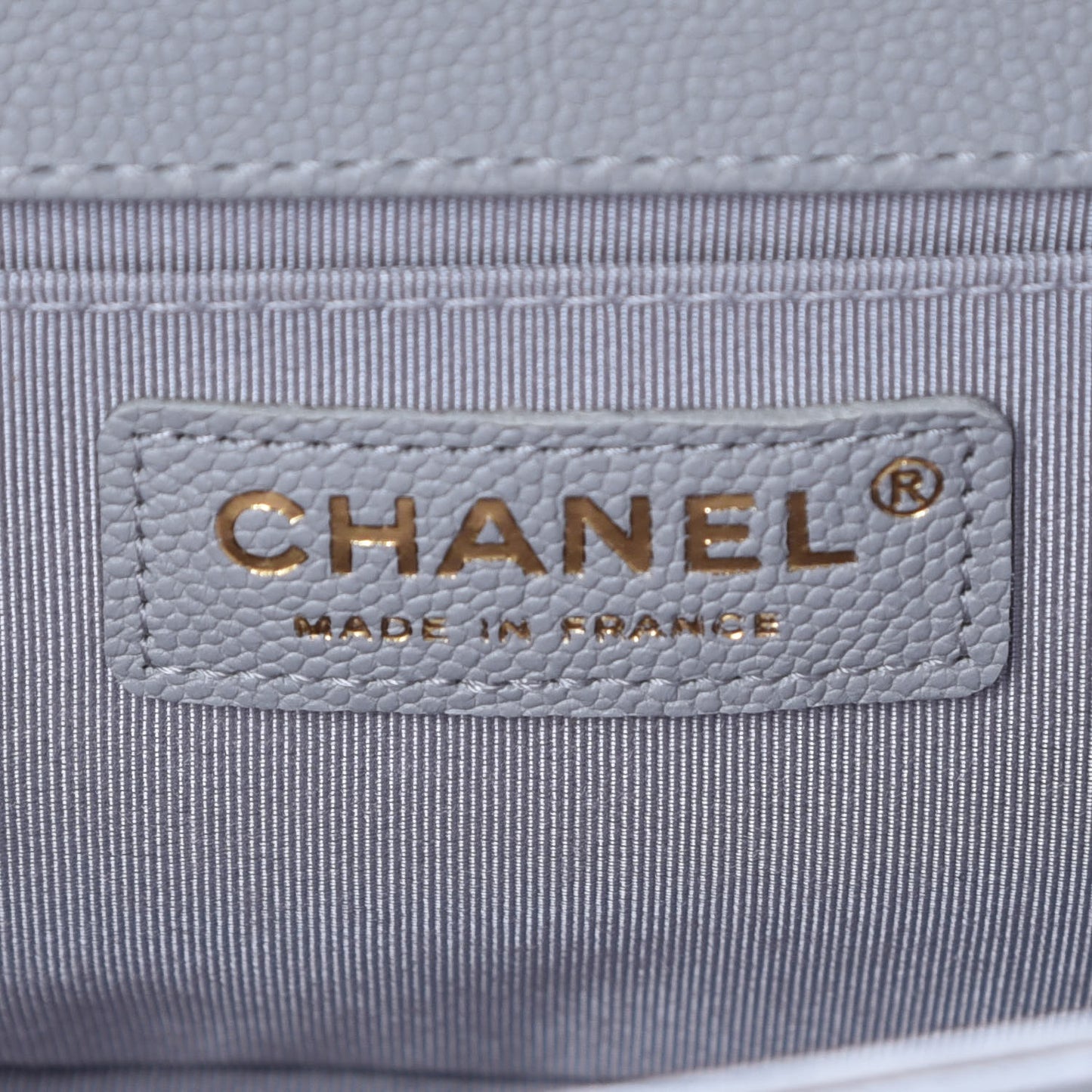 Caviar Quilted Medium Boy Flap Grey