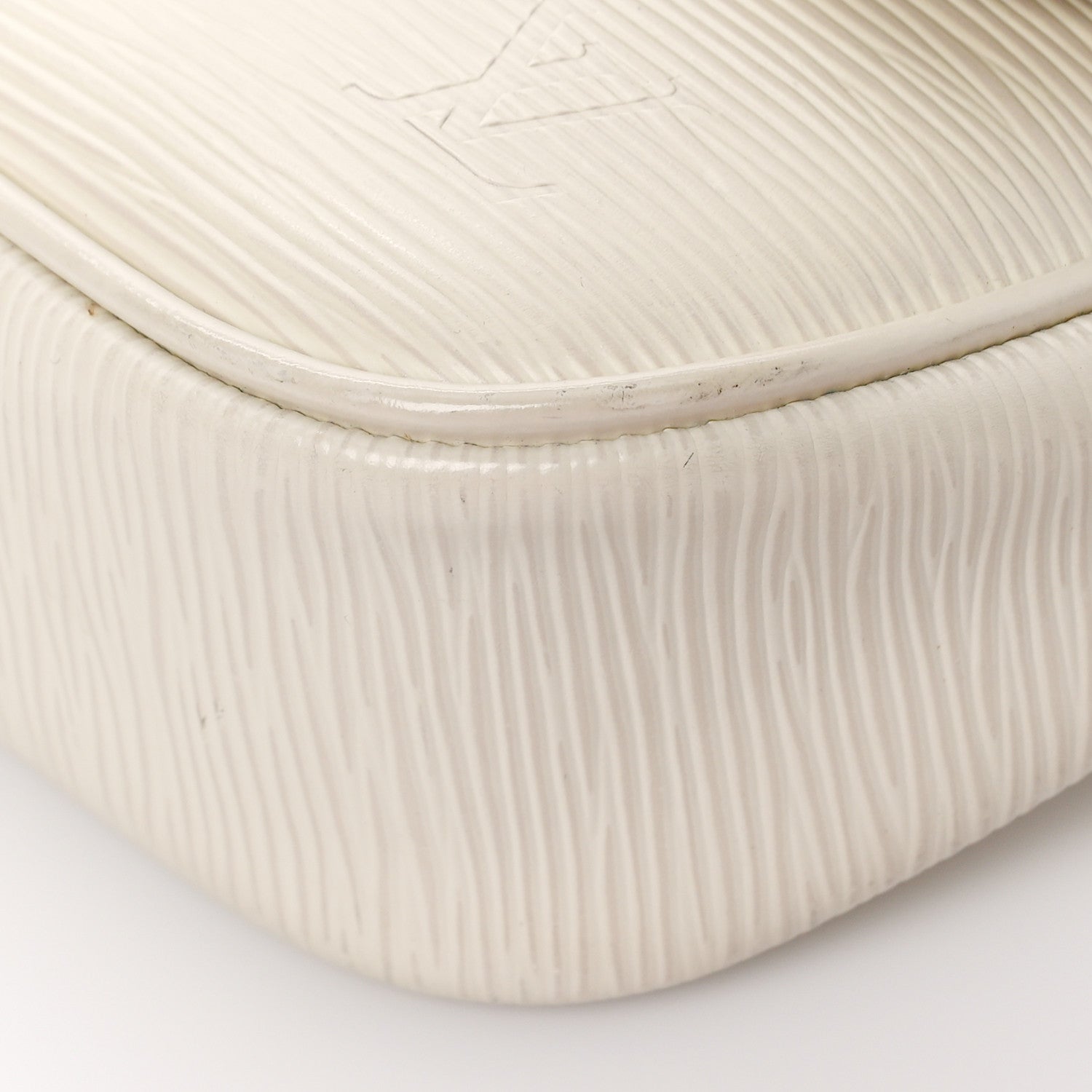 Louis Vuitton Epi Montaigne Clutch Ivory 6 of 10
