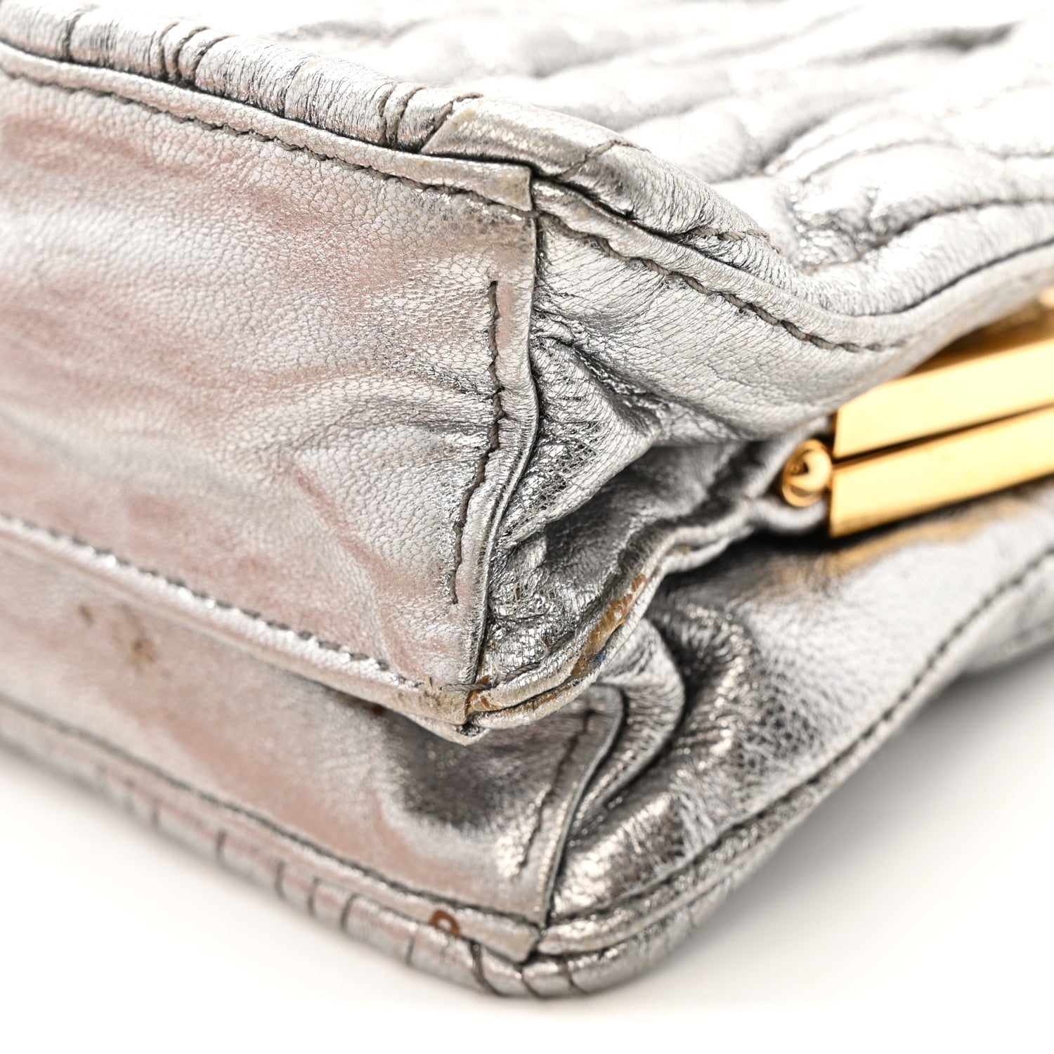 Miu Miu Metallic Matelasse Lux Mini Crossbody Tote Cromo 13 of 14