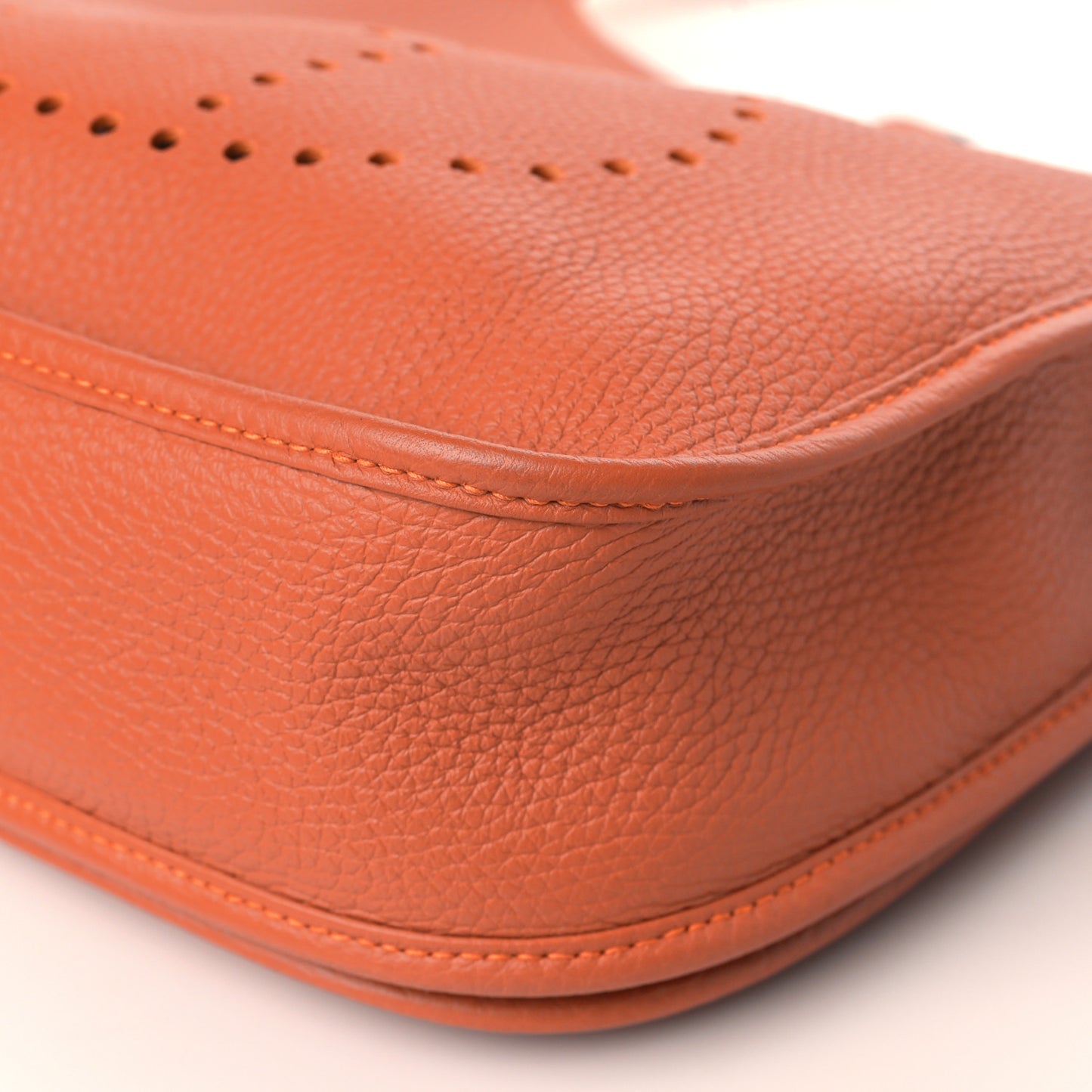 Taurillon Clemence Evelyne III PM Orange