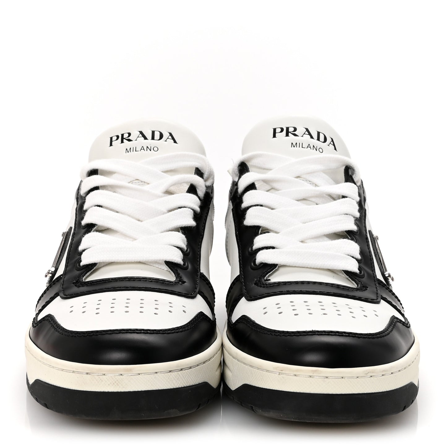 Vitello Sport Spazzolato Rois Triangle Logo Womens Downtown Low Top 30mm Sneakers 37.5 White Black