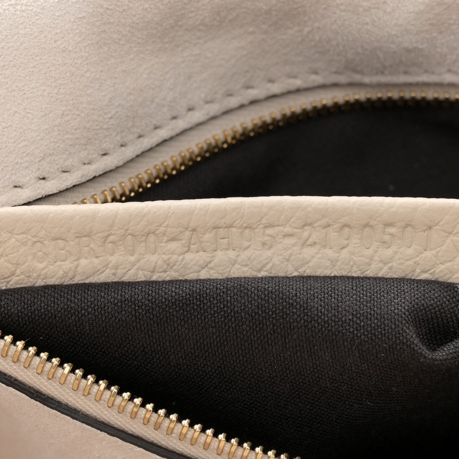 Fendi Embroidered Camelia Baguette Latte 15 of 15