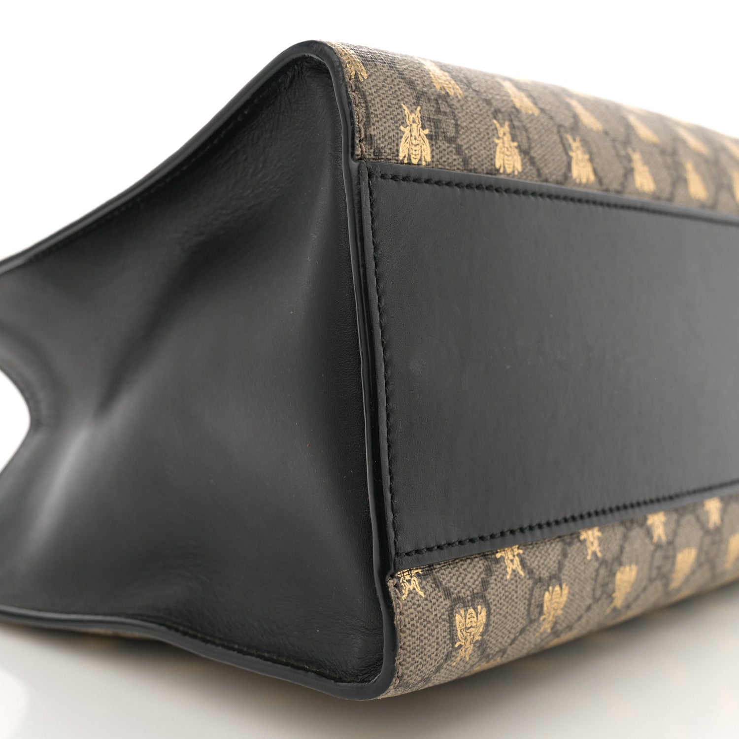 Gucci GG Supreme Monogram Bees Medium Padlock Tote Beige Oro Black 9 of 10