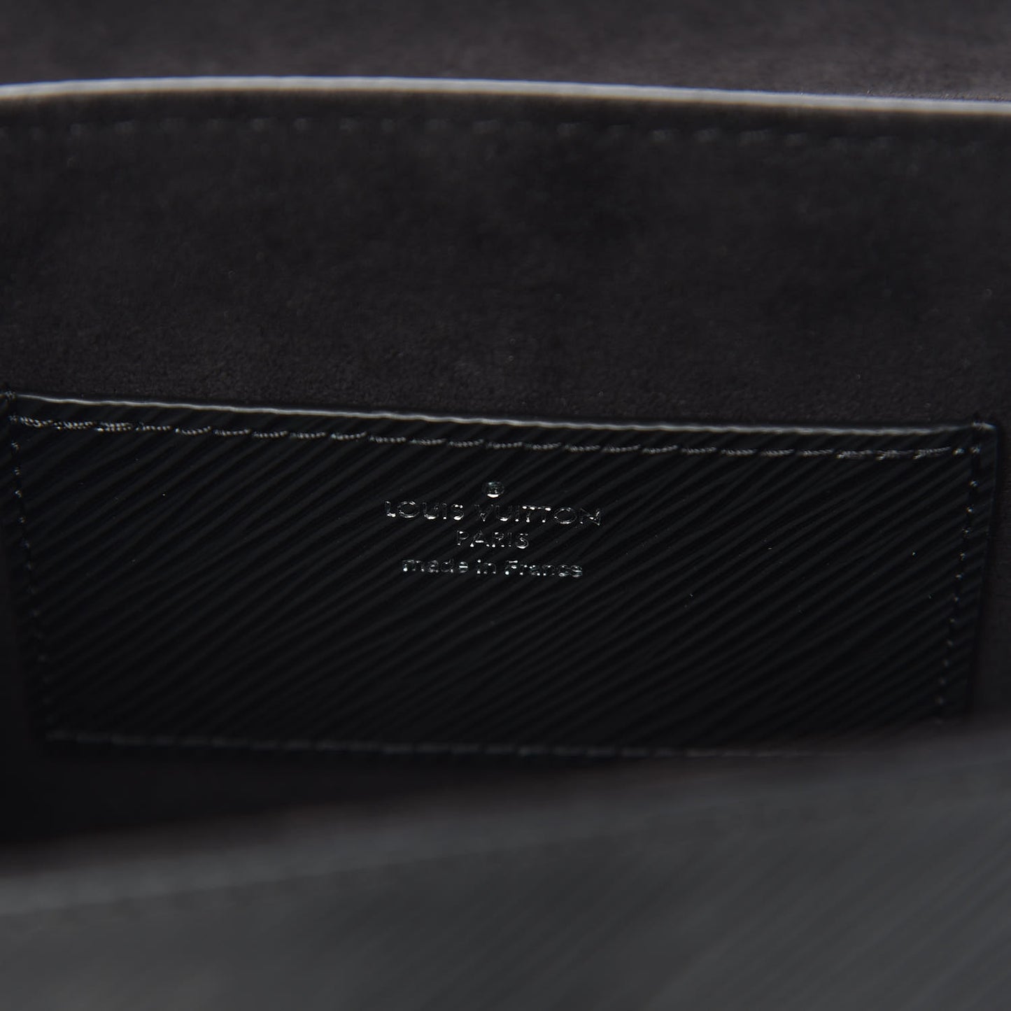 Epi Twist Shoulder Bag MM Black