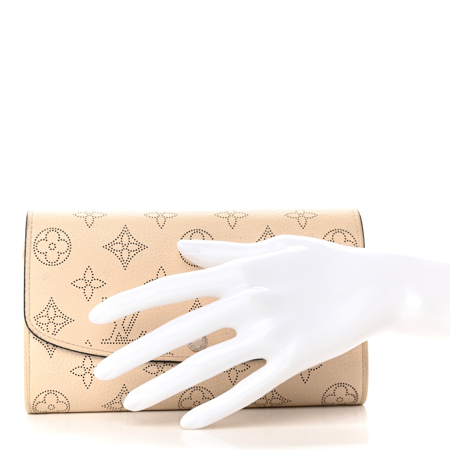 Louis Vuitton Mahina Iris Wallet NM Ivory 2 of 14