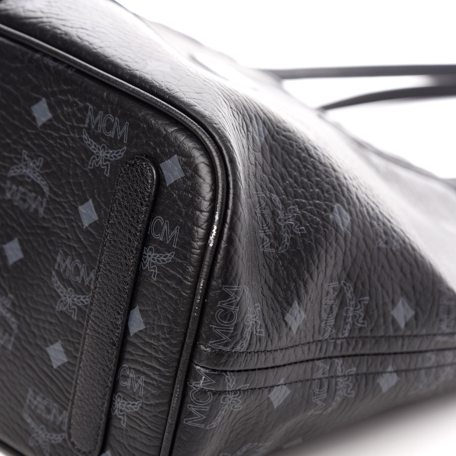 MCM Visetos Medium Liz Reversible Shopper Tote Black 11 of 14