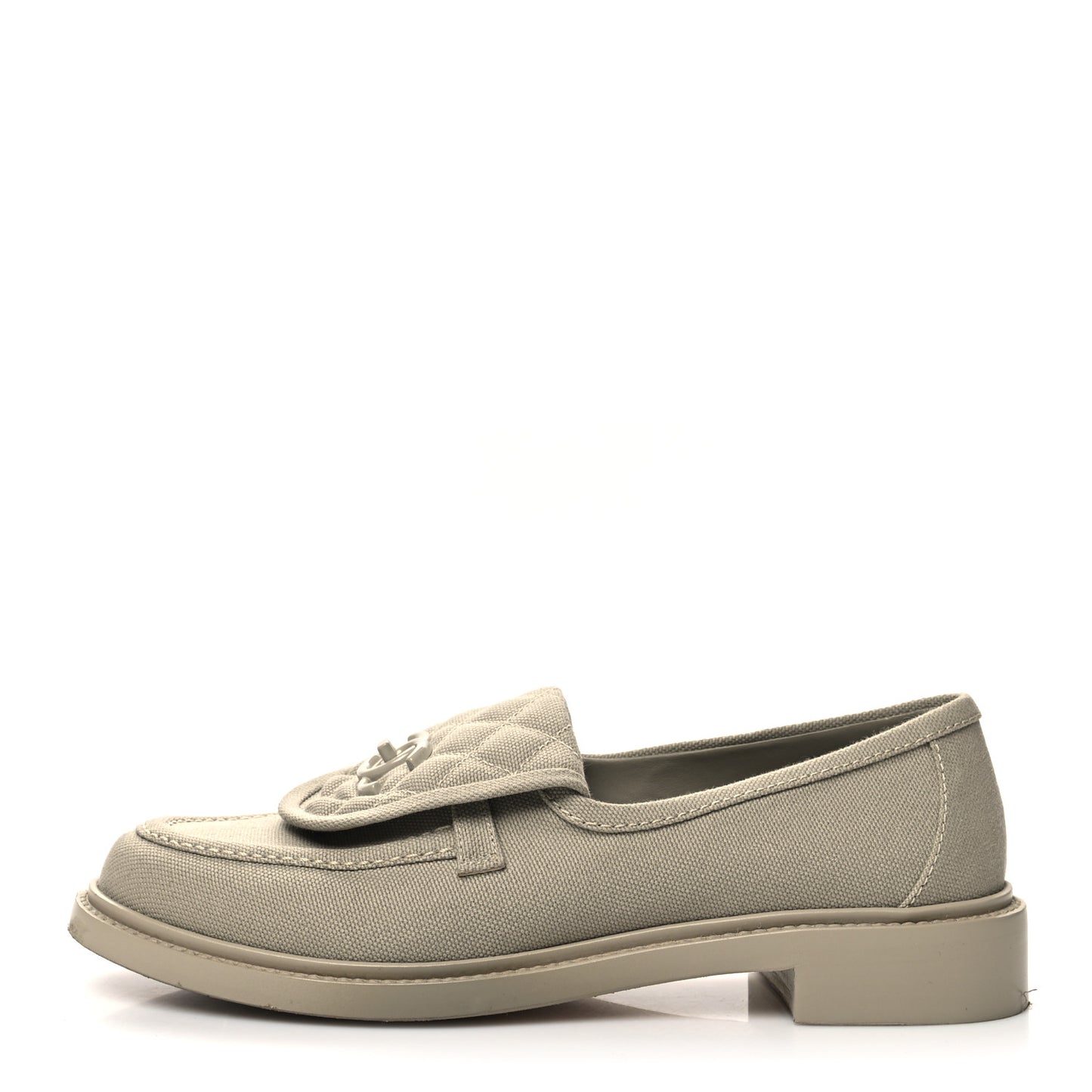 Canvas Quilted CC Turnlock Loafers 40 Beige