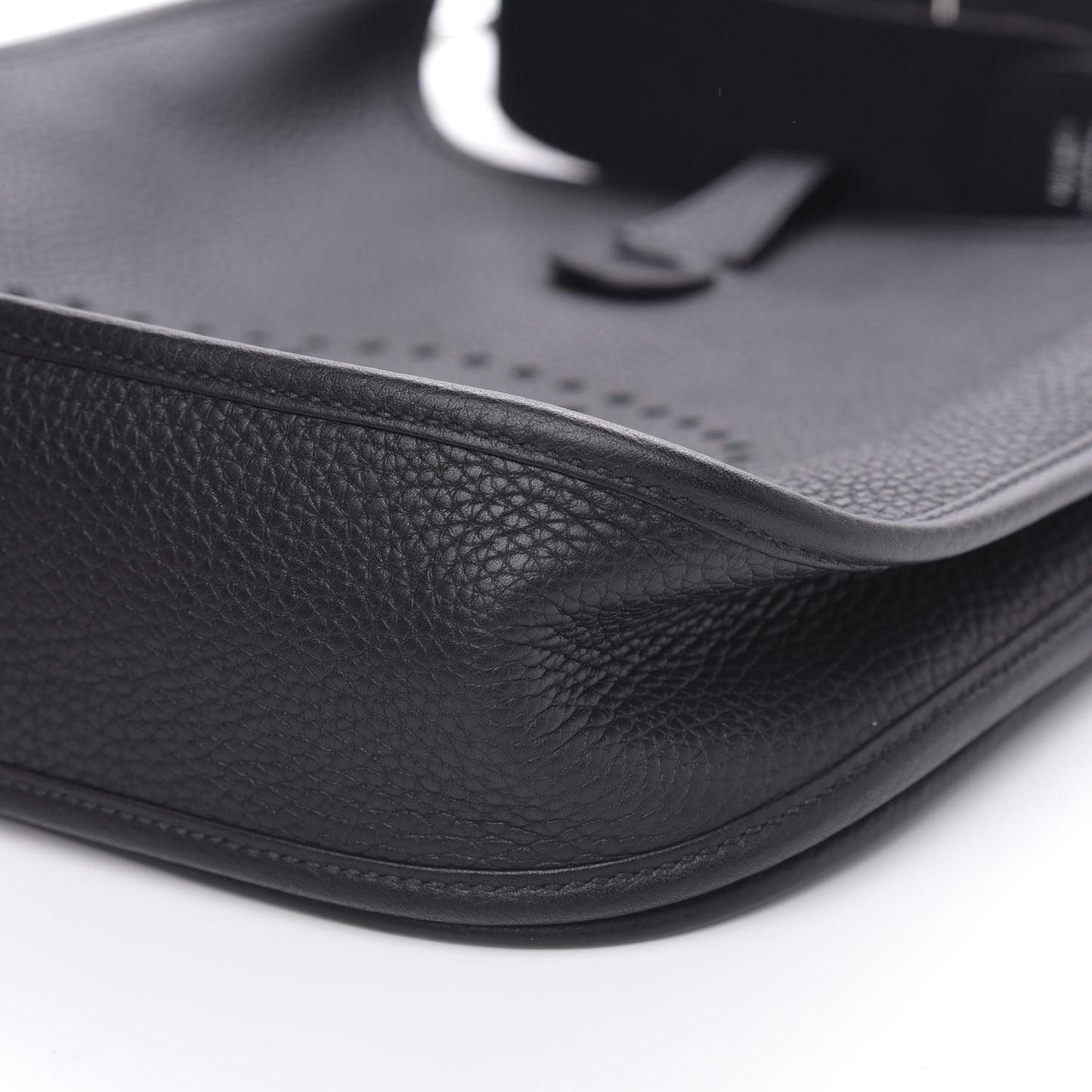Taurillon Clemence Evelyne III PM Black