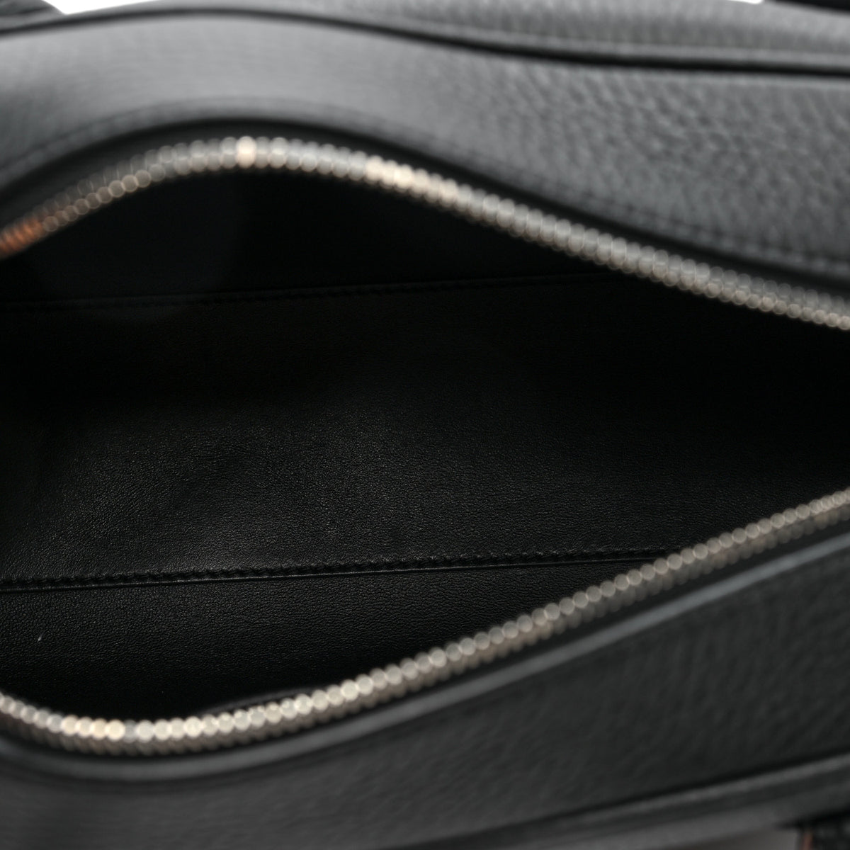 The Row Grained Calfskin Small EW India Black 5 of 9