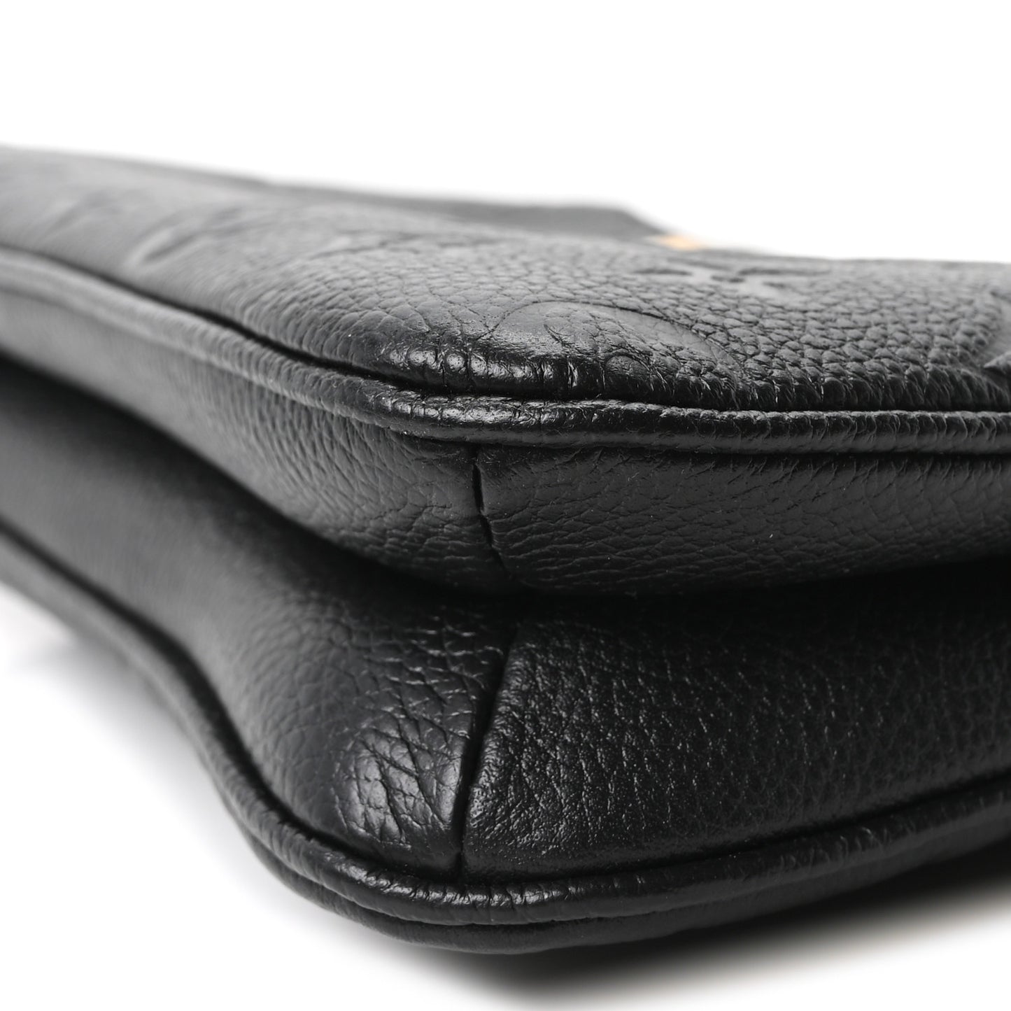 Empreinte Monogram Liv Pochette Black