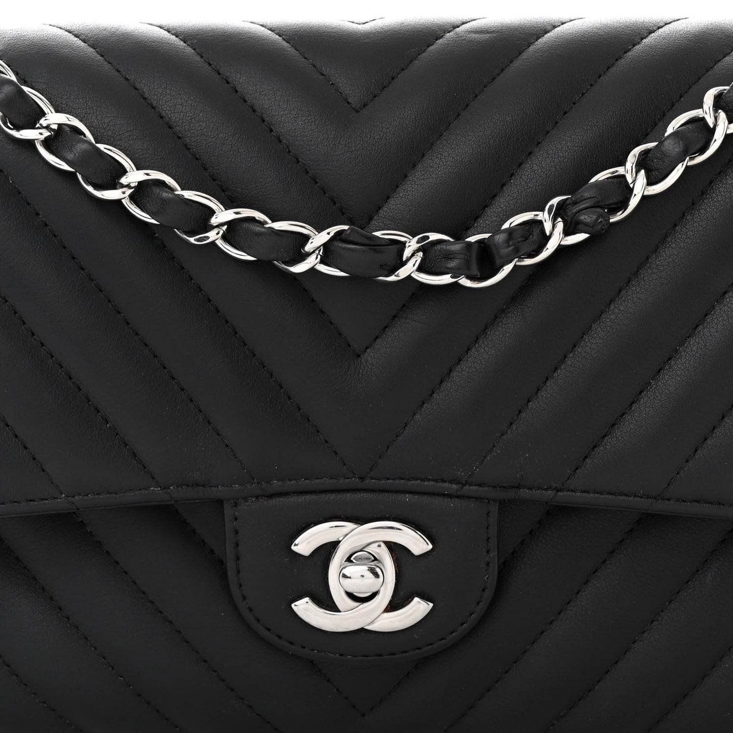 Lambskin Chevron Quilted Medium Double Flap Black