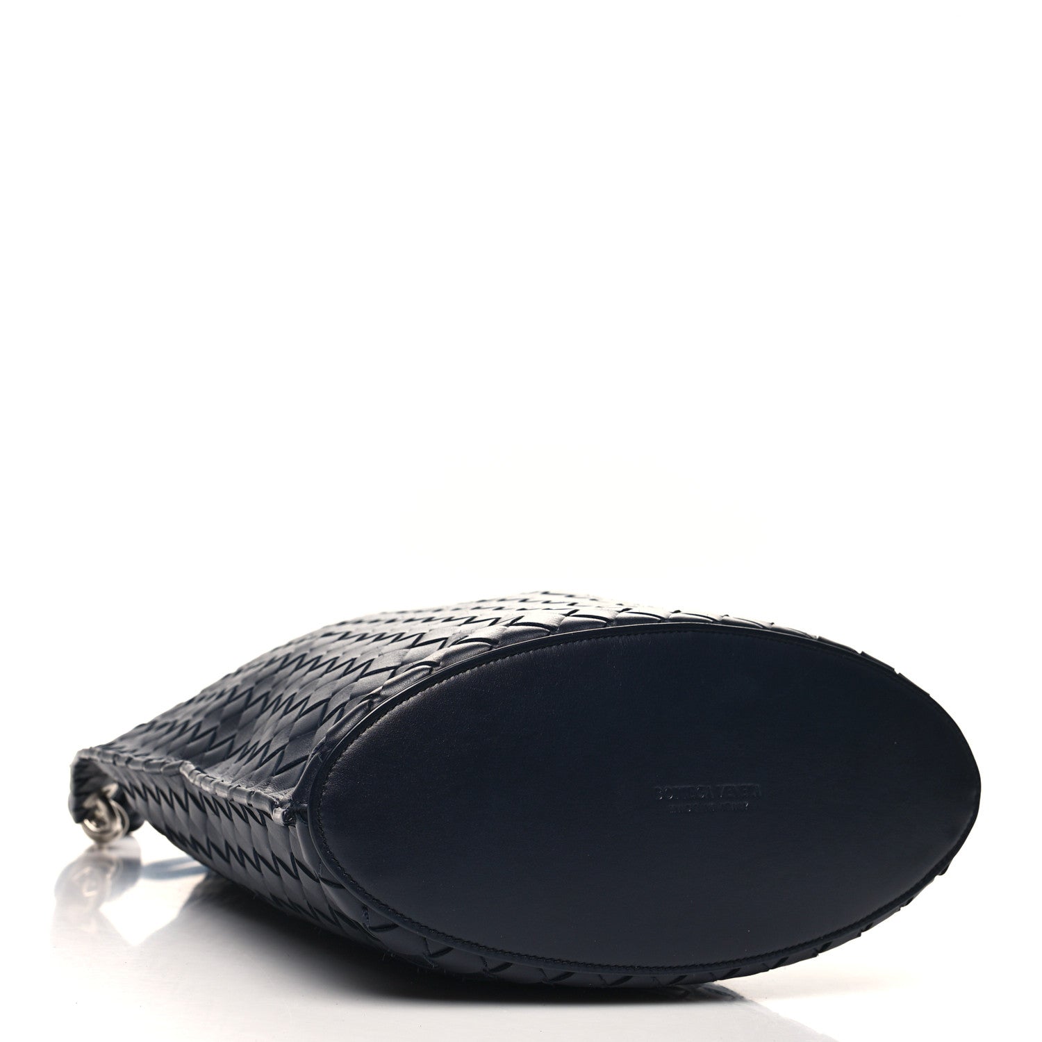 Bottega Veneta Nappa Intrecciato Medium Knot Bucket Bag Space 4 of 11