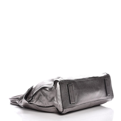 Alexander McQueen Metallic Lambskin Large De Manta Tote Dark Silver 4 of 9