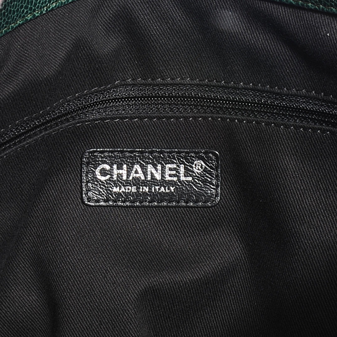 Iridescent Caviar Quilted Tall Chic Shopping Tote Dark Green