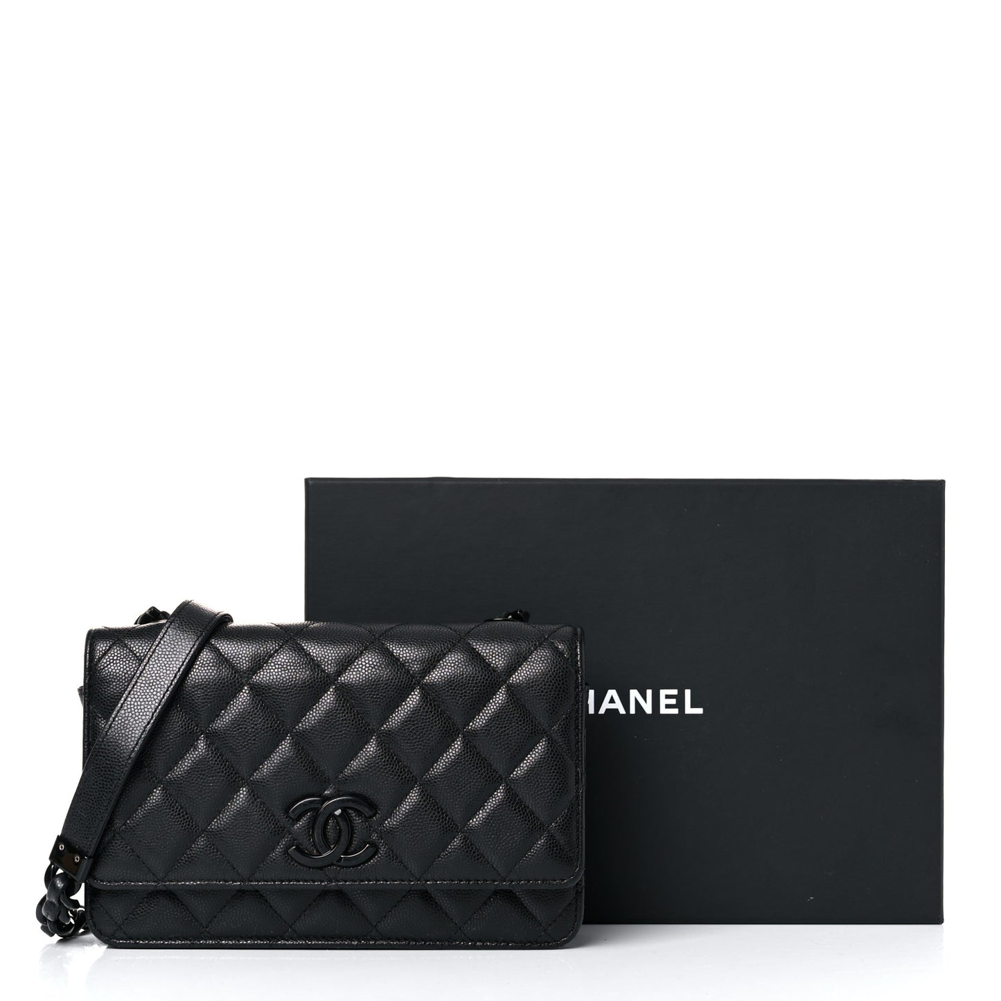 Caviar Quilted My Everything Wallet On Chain WOC Black