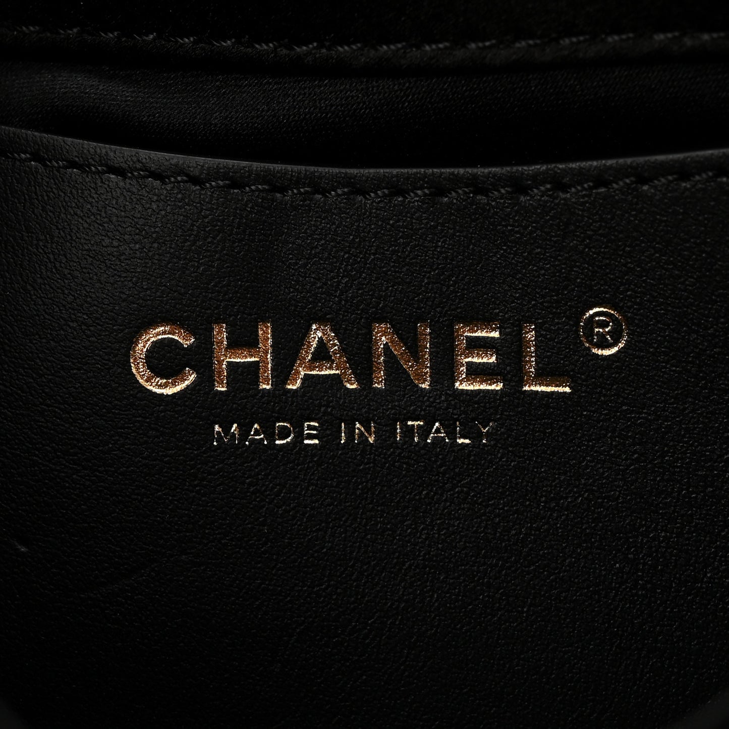 Velvet Flap Pouch Black