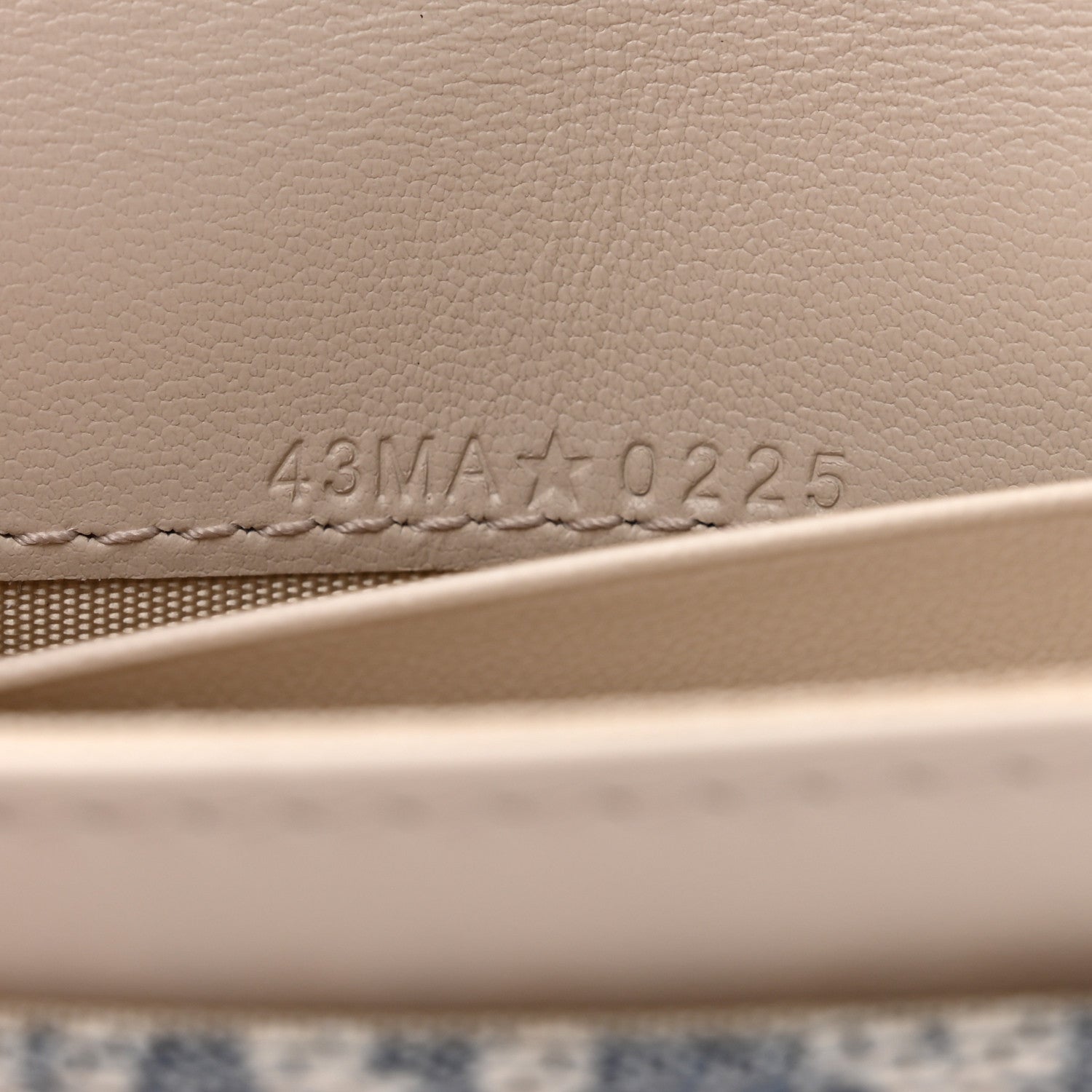 Christian Dior Chambray Raffia Effect Oblique Saddle Bloom Card Holder Blue Light Biscuit 7 of 8