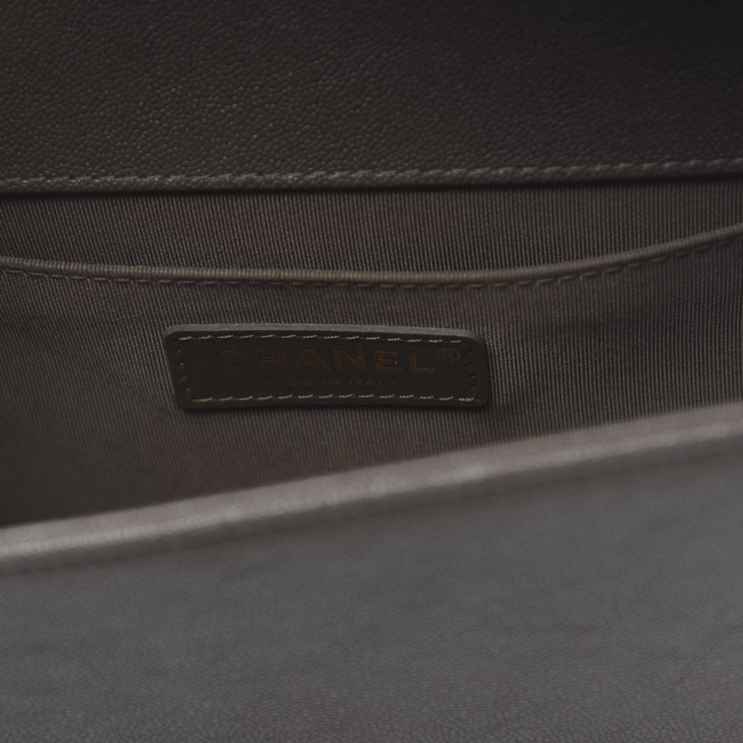 Caviar Quilted Medium Boy Flap Khaki