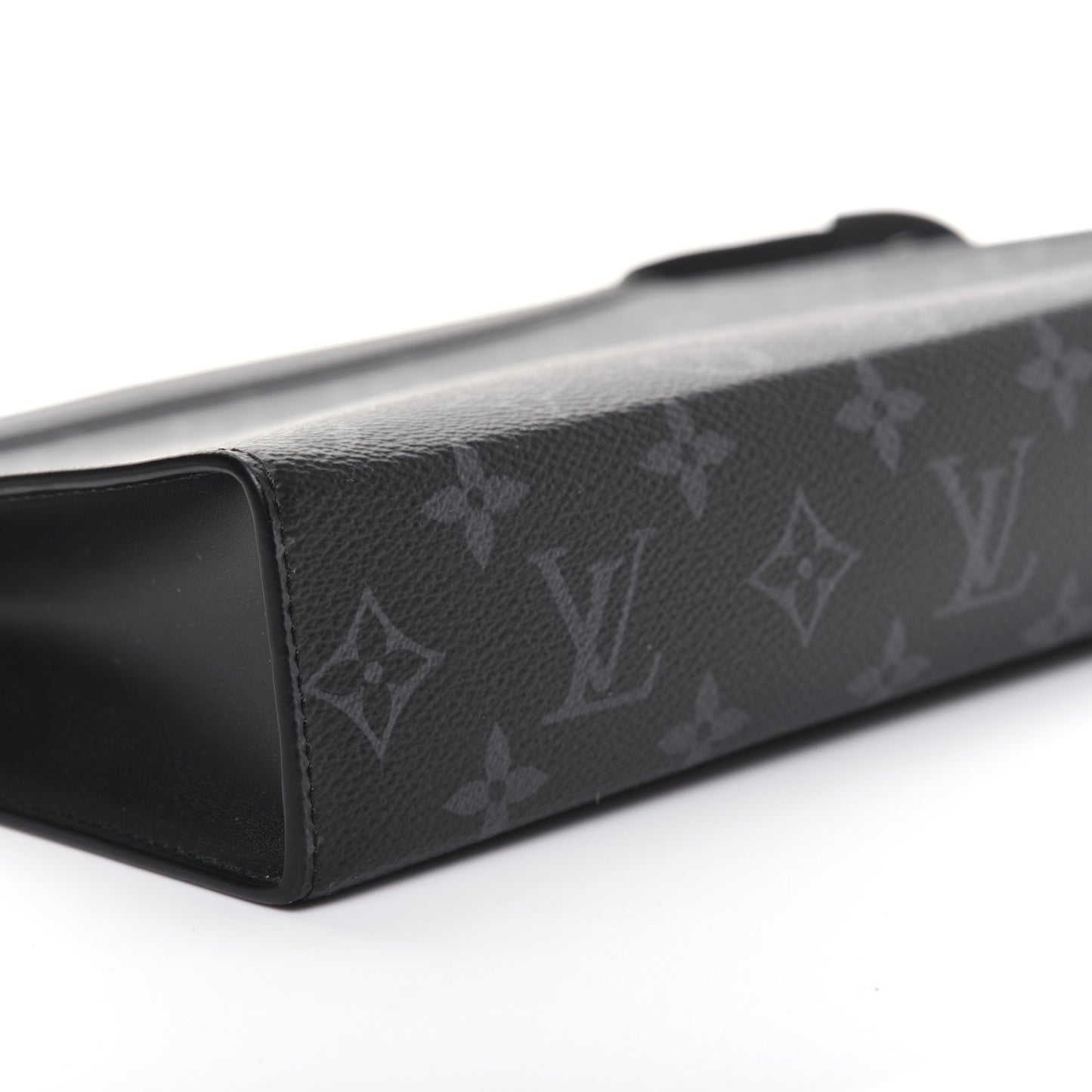 Monogram Eclipse Pochette Voyage MM