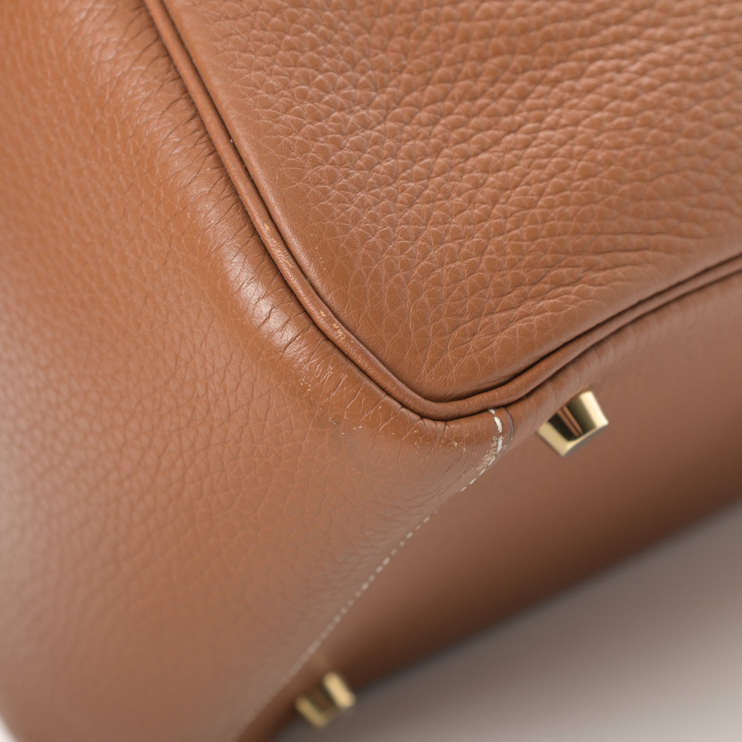 Hermes Taurillon Clemence Lindy 30 Gold 9 of 17