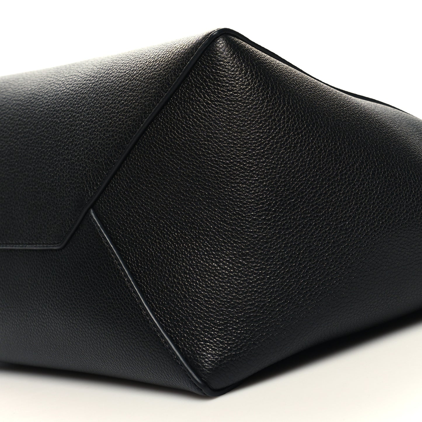 Soft Grained Calfskin Small Belt Cabas Phantom Black
