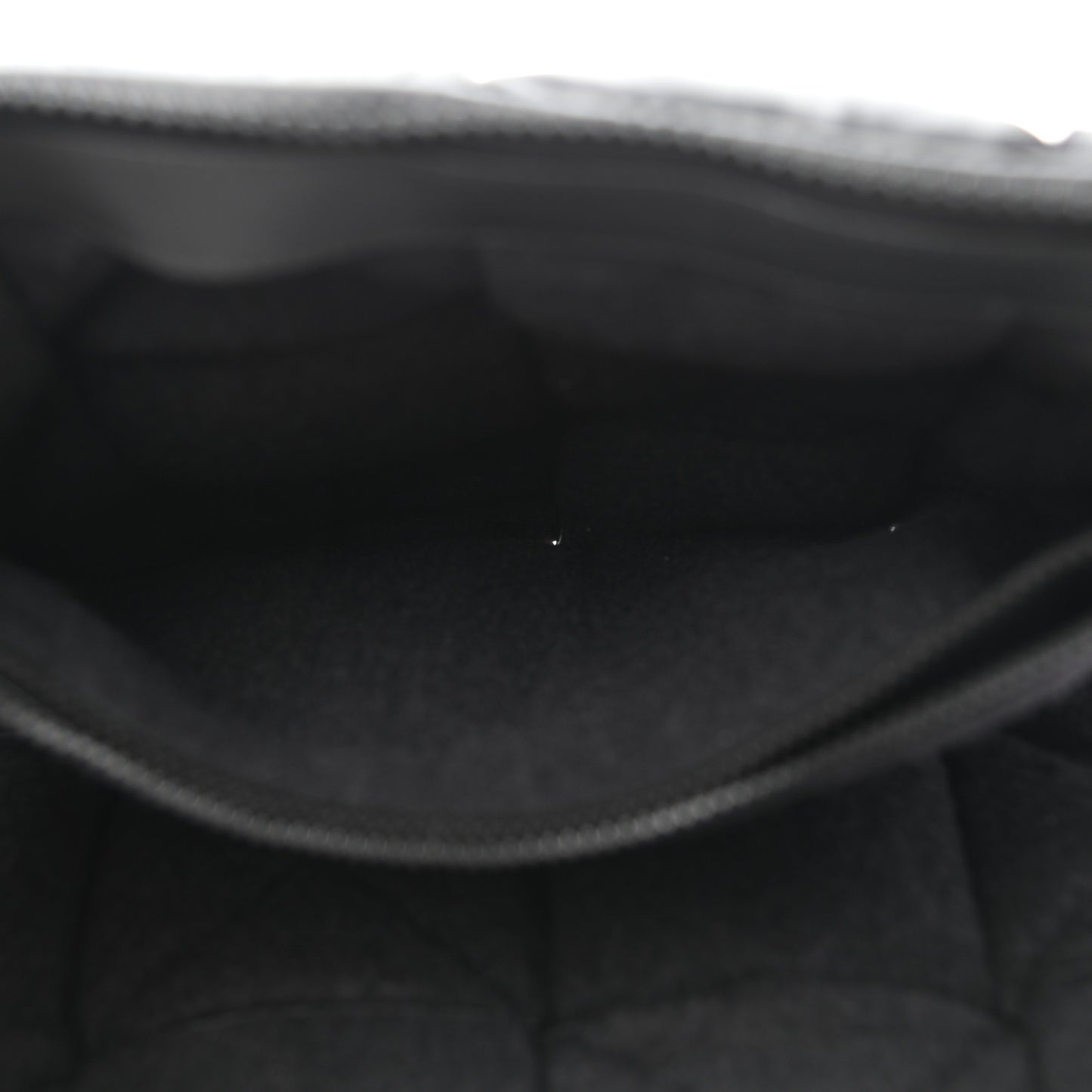 Calfskin Maxi Intrecciato Puffy Laptop Pouch Camping