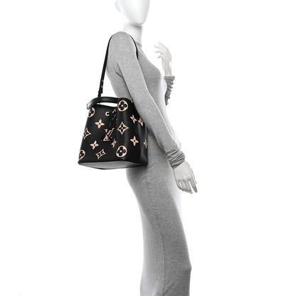Louis Vuitton Empreinte Monogram Giant Neonoe MM Black Beige 2 of 10