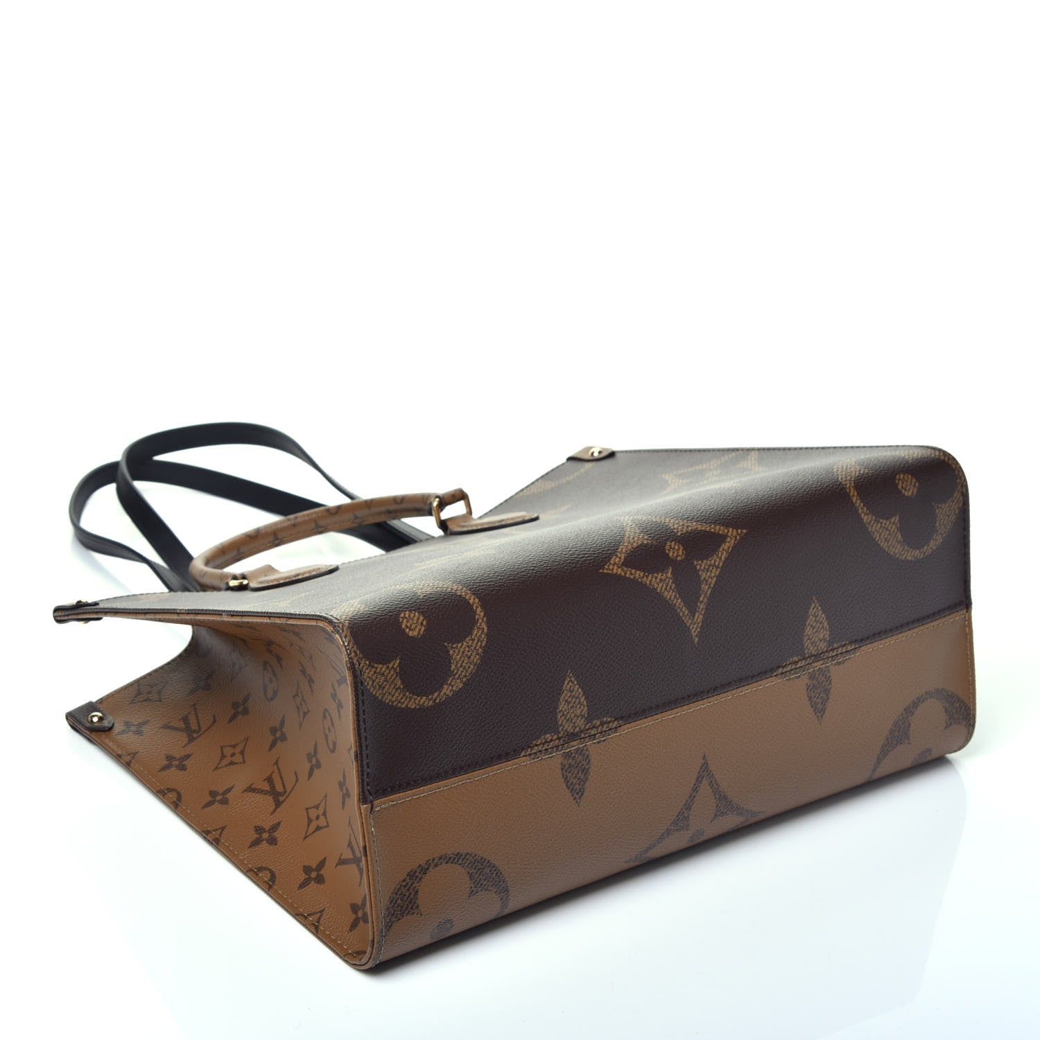 Louis Vuitton Reverse Monogram Giant Onthego MM 5 of 10