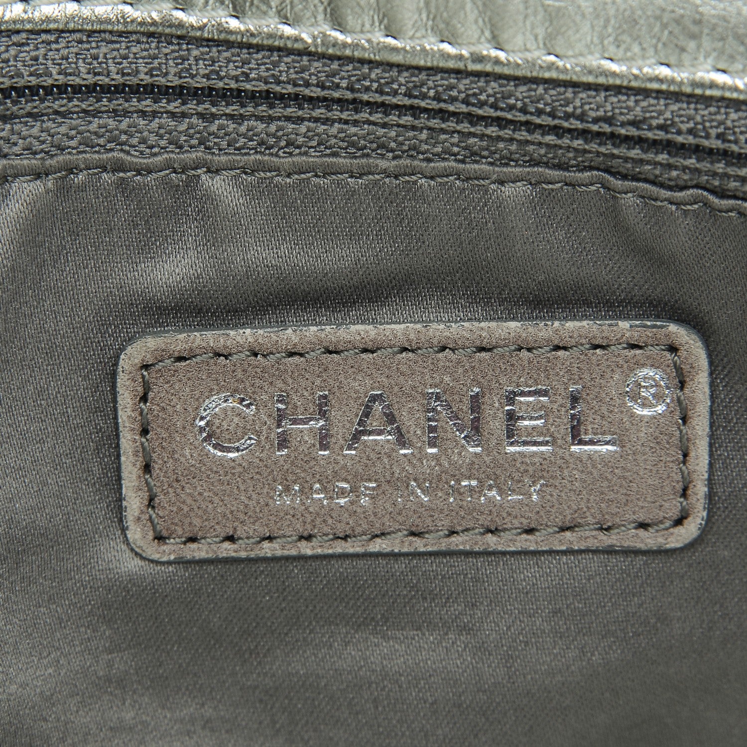 Chanel Metallic Glazed Calfskin Perforated Medium Rodeo Drive Tote Silver 7 of 8