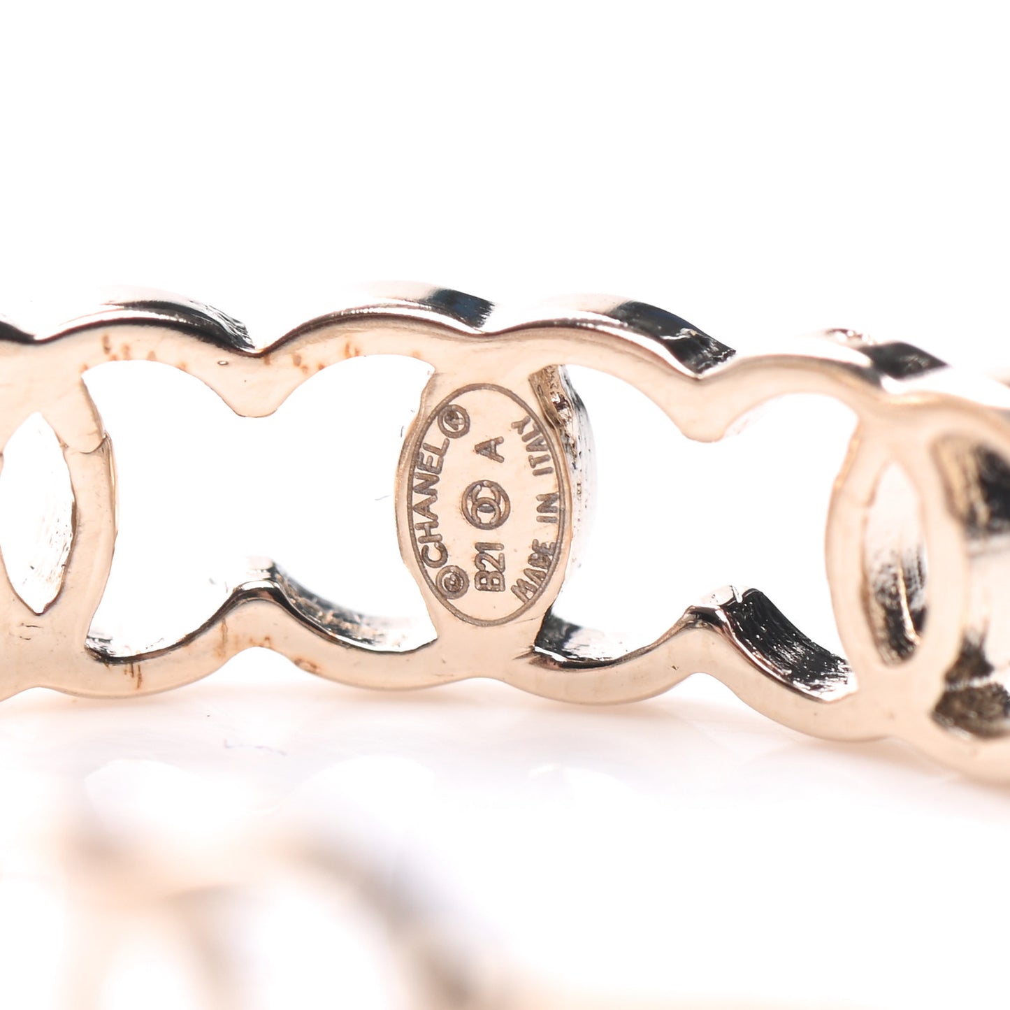Metal CC Hoop Earrings Gold