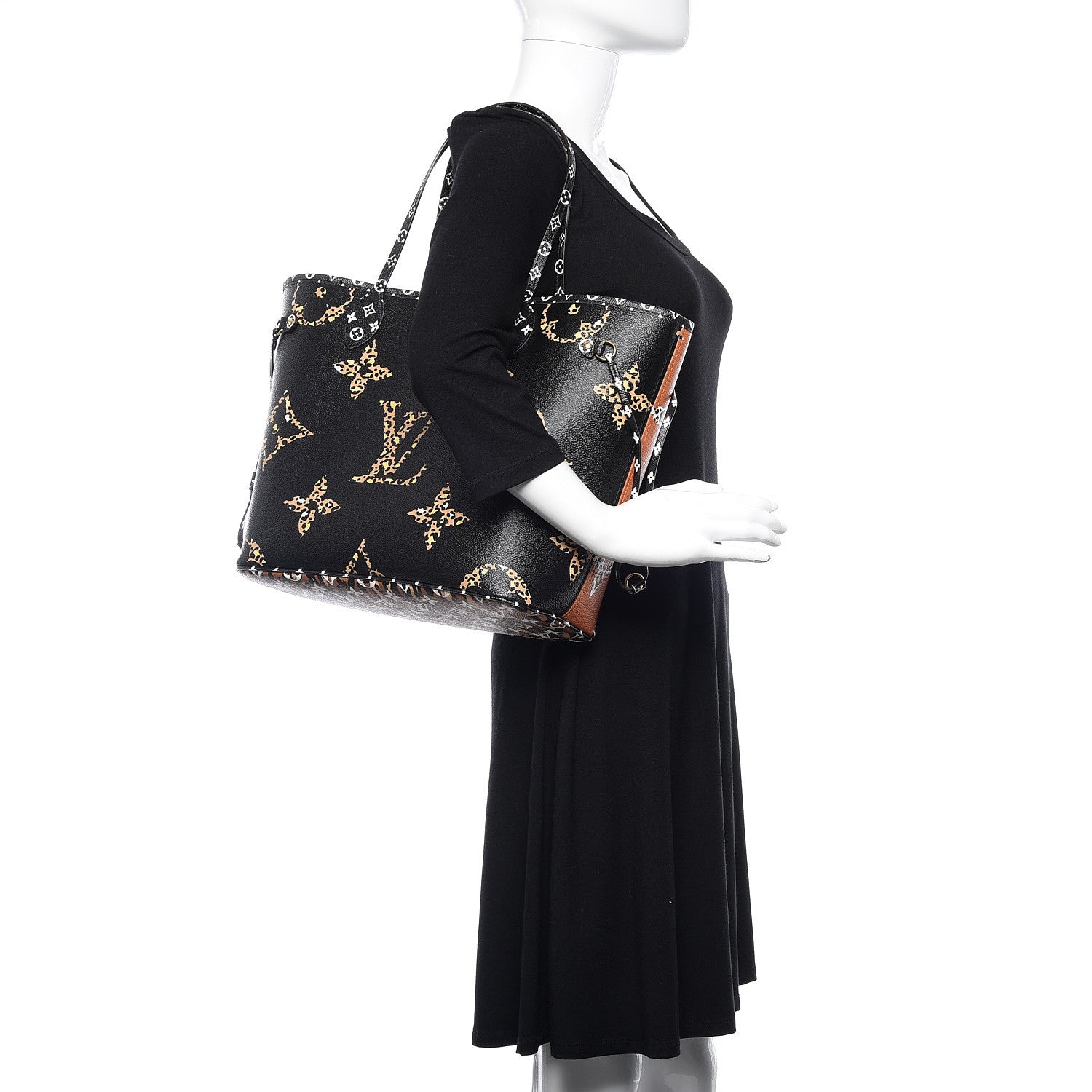 Louis Vuitton Monogram Giant Jungle Neverfull MM Black 2 of 10