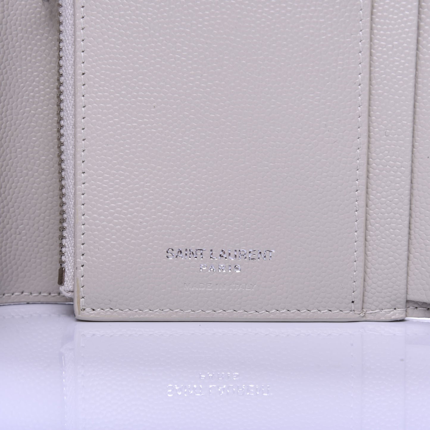 Grain De Poudre Matelasse Chevron Monogram Compact Tri Fold Wallet Crema Soft