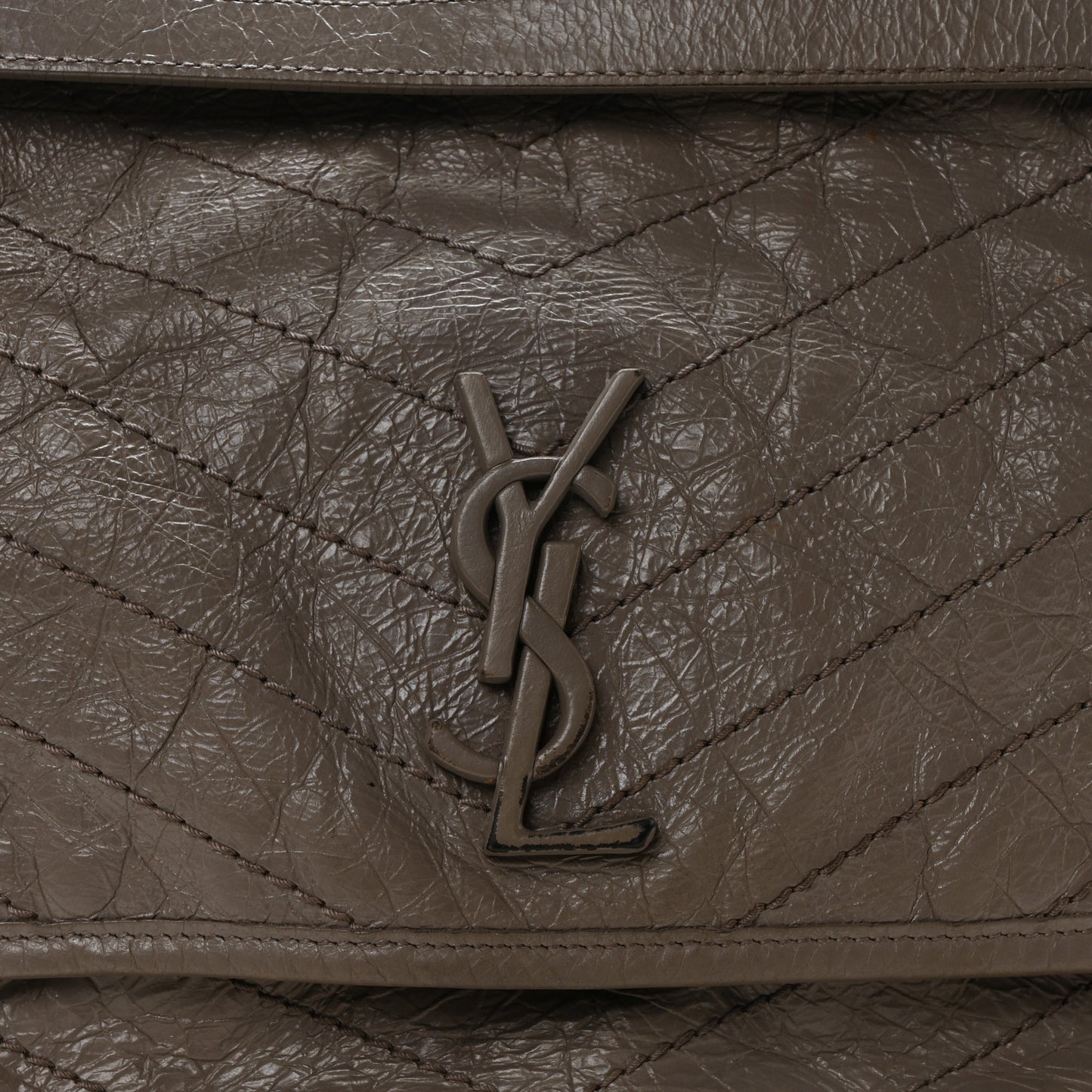Crinkled Calfskin Matelasse Monogram Large Niki Chain Satchel Fog