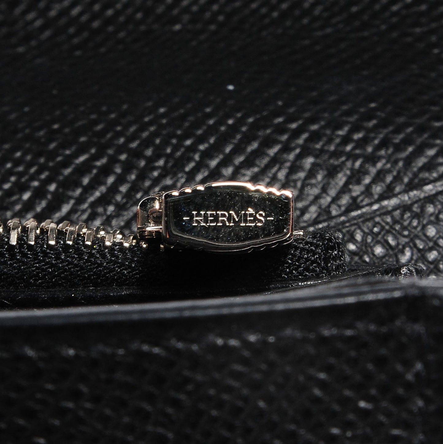 Epsom Kelly Longue Wallet Black