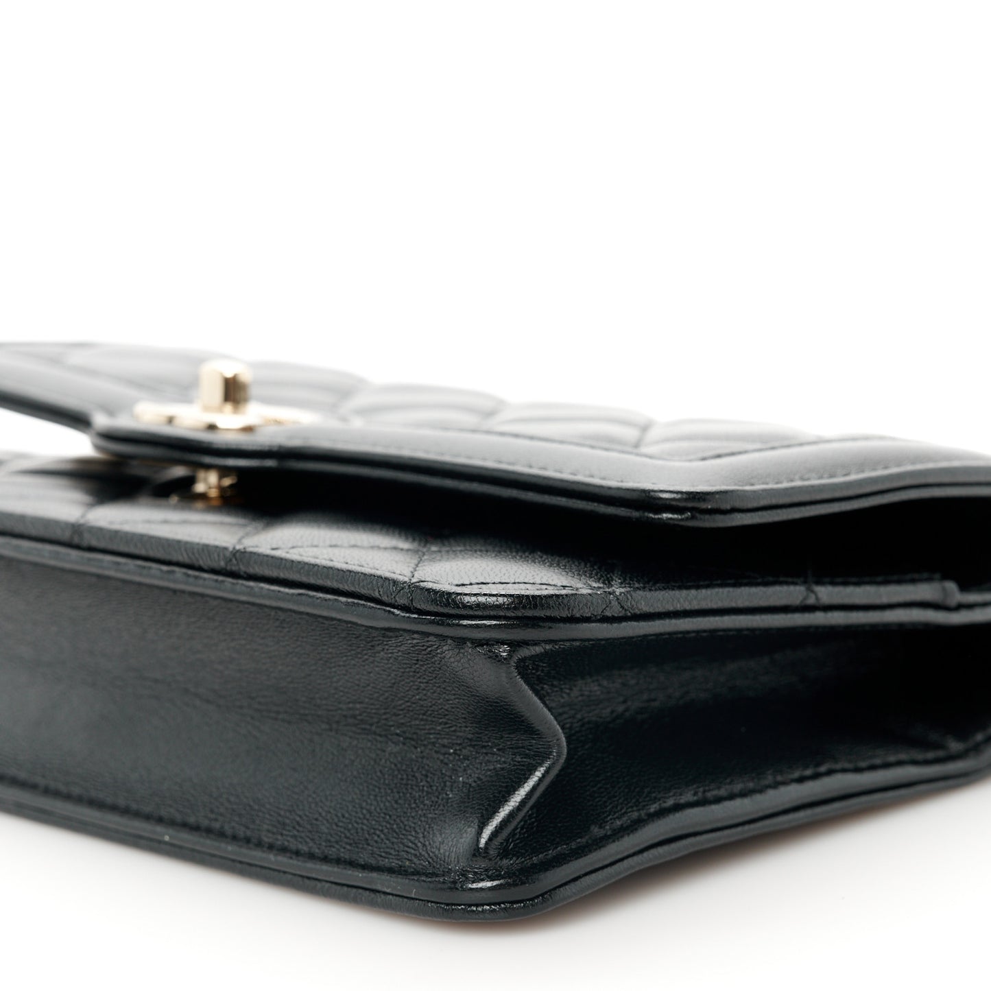 Lambskin Quilted CC Wallet On Chain WOC Black